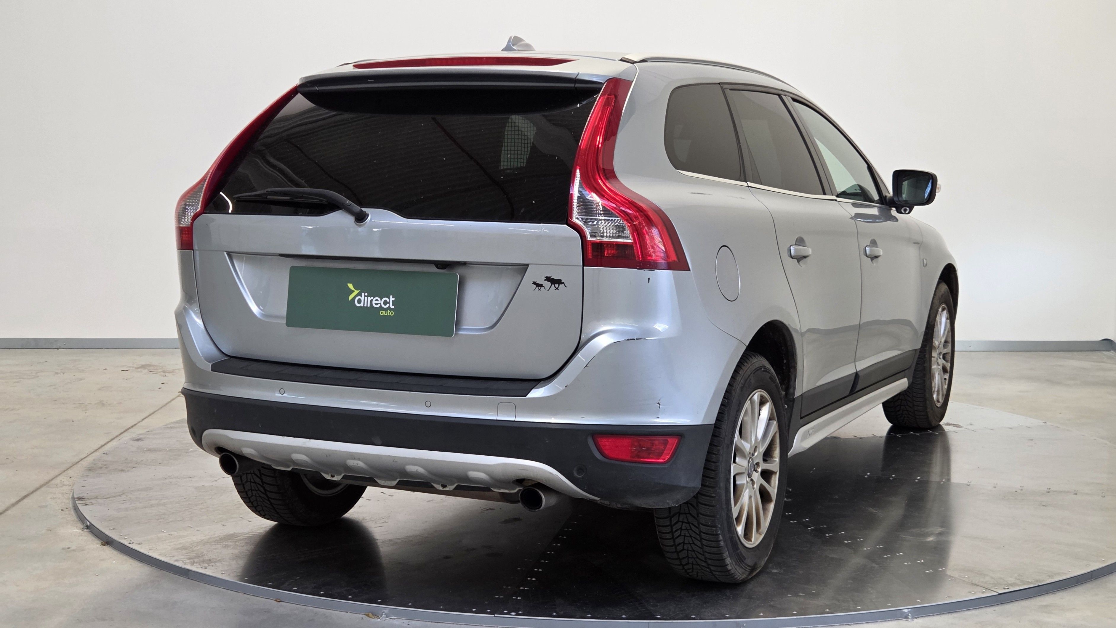Volvo XC60, 2.4 D 158 kW - fotka 4