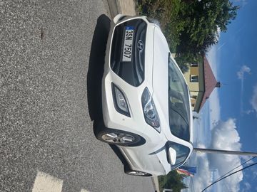 1.maj., nové v čr, serviska