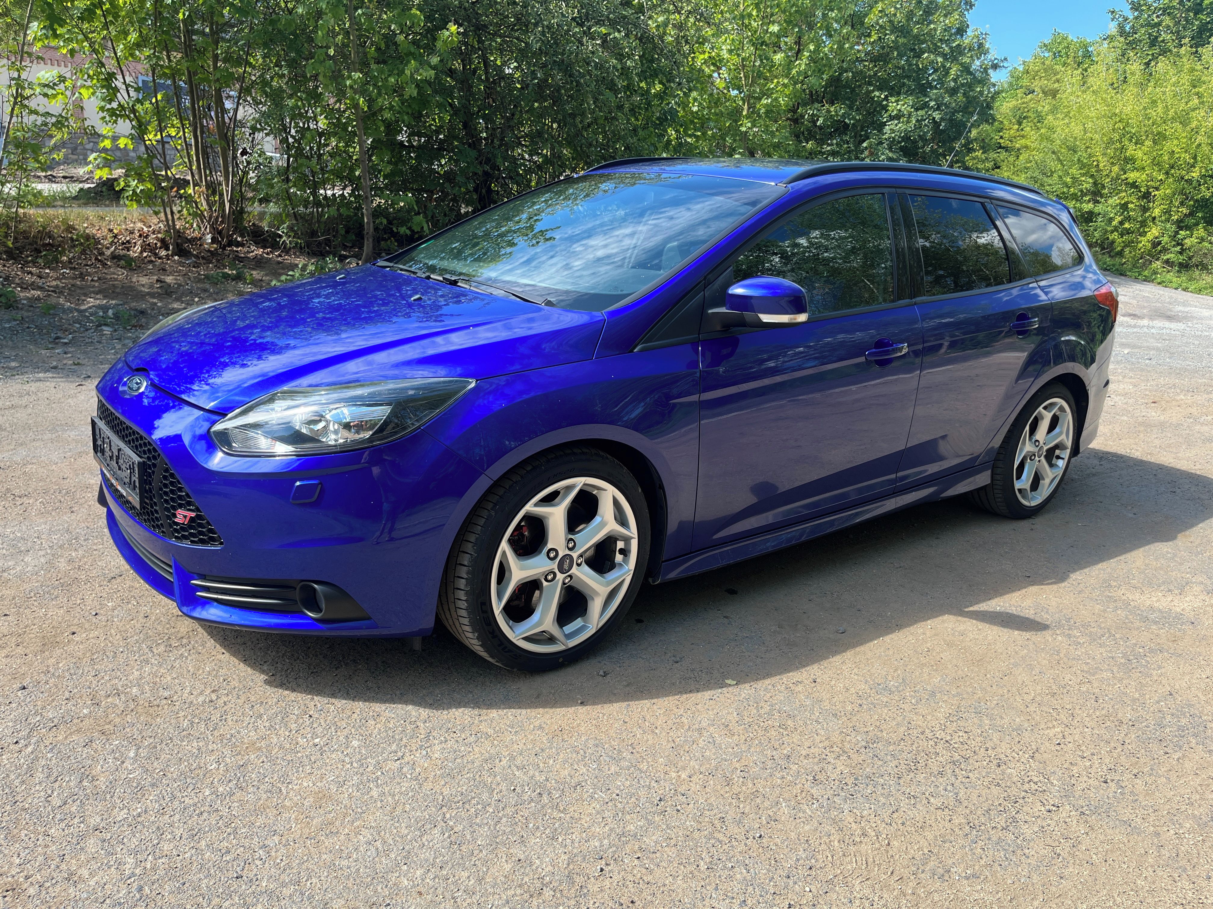 Ford Focus, 2.0 ST 184kw alu kůže manuál