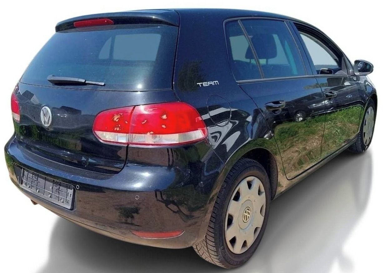 Volkswagen Golf, 6 1.2Tsi 5dvéř TEAM VYHŘ.SEDAD - fotka 5