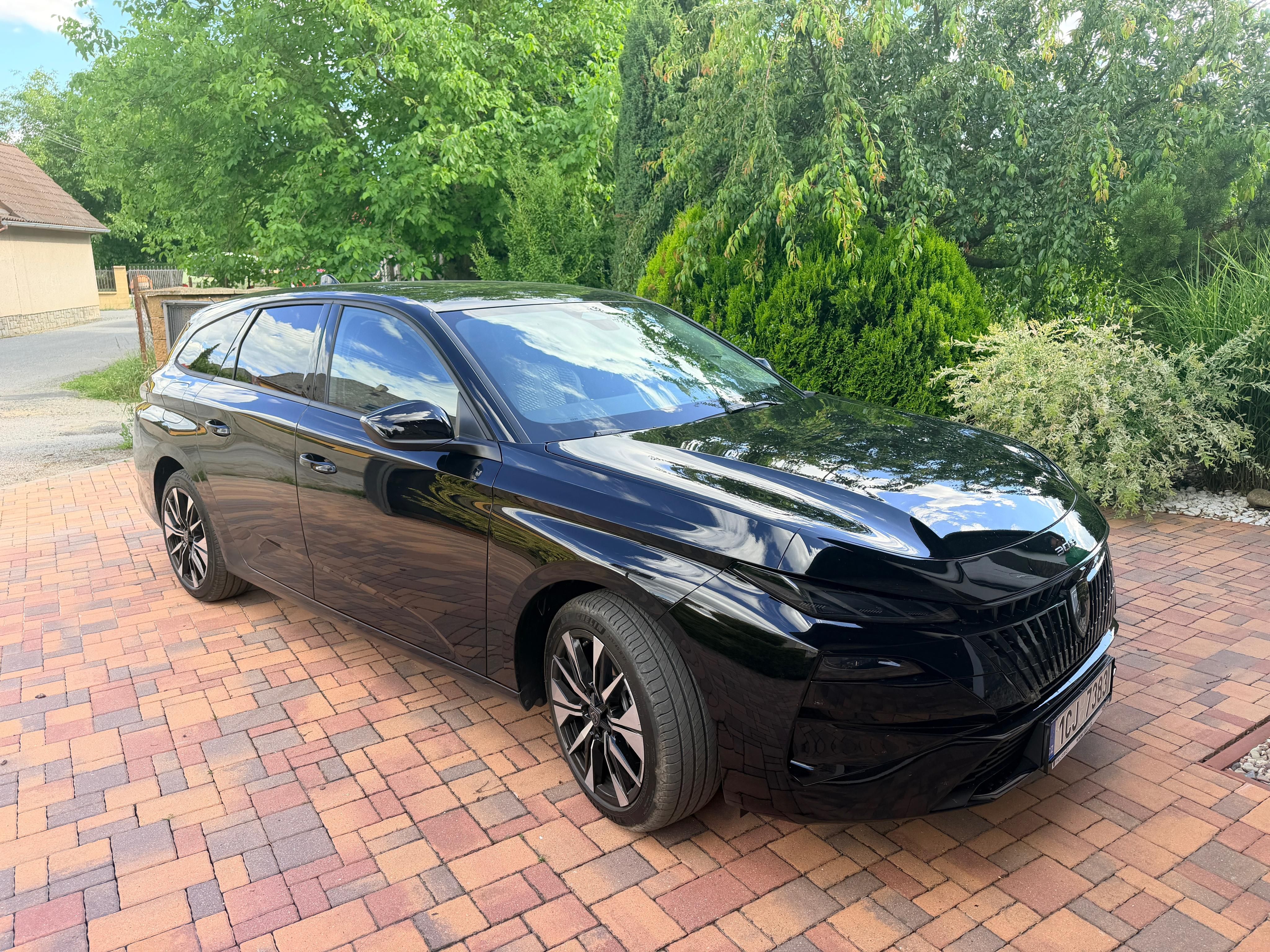 Peugeot 308, ALLURE BlueHDi 130 EAT8, 3km