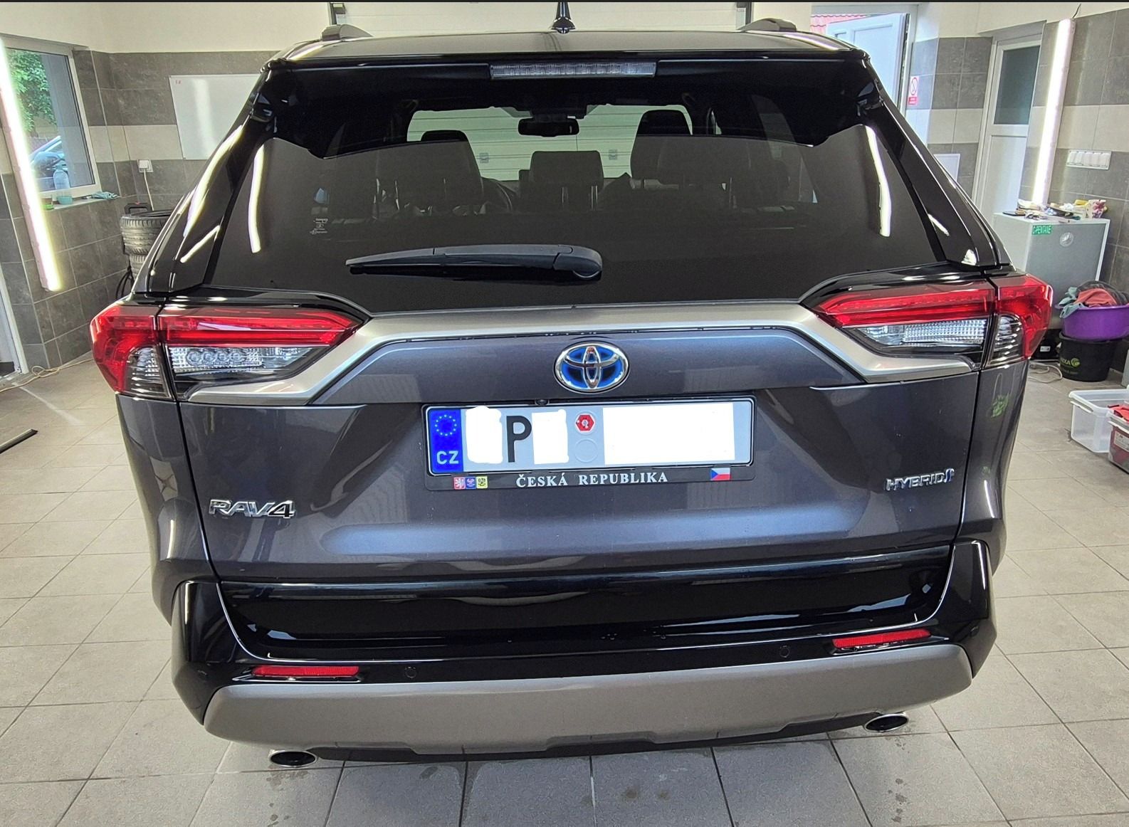 Toyota Rav4, HYBRID FWD SELECTION - fotka 5