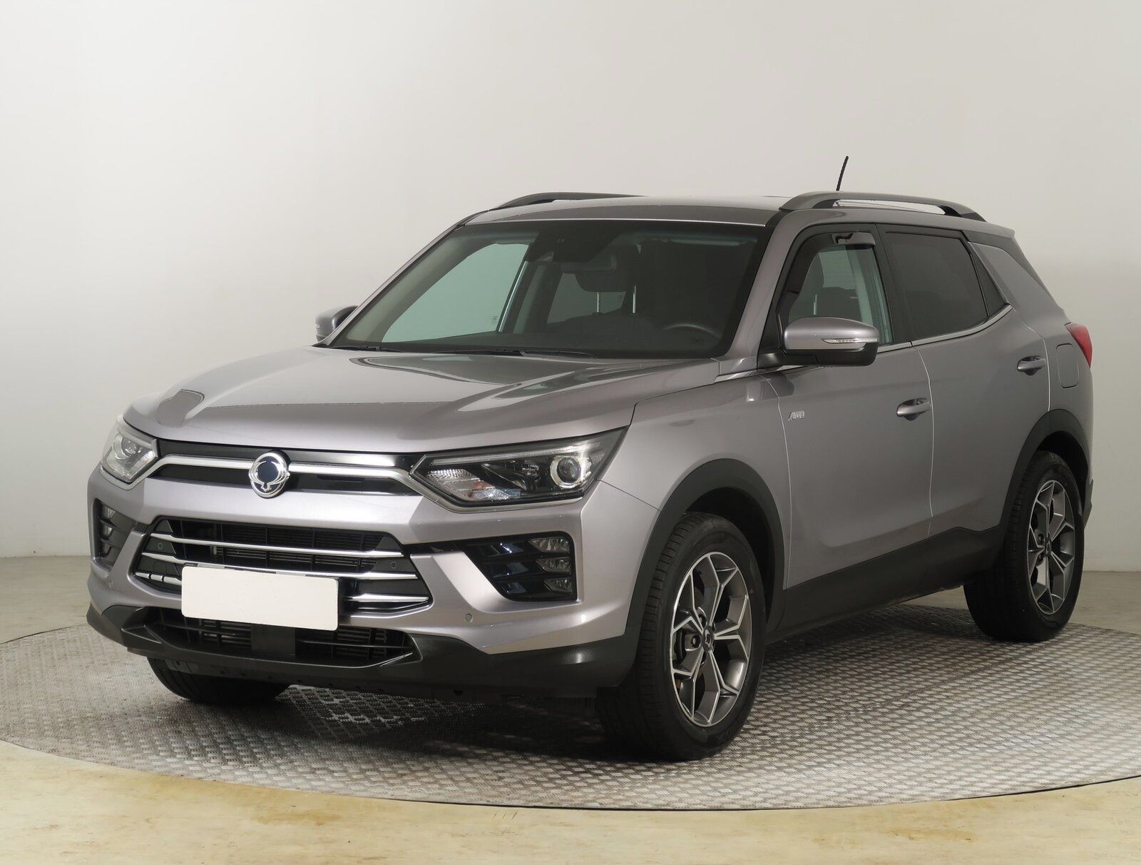 SsangYong Korando, 1.5 T-GDI, Style Plus, 4X4 - fotka 2