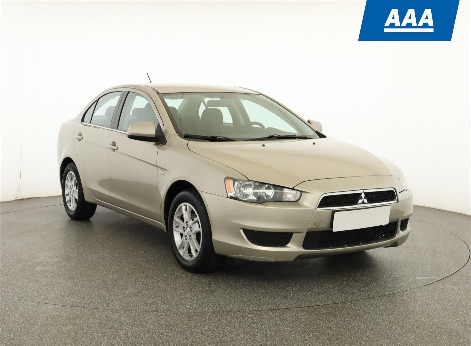Mitsubishi Lancer, 1.5 MIVEC, Automatická klima