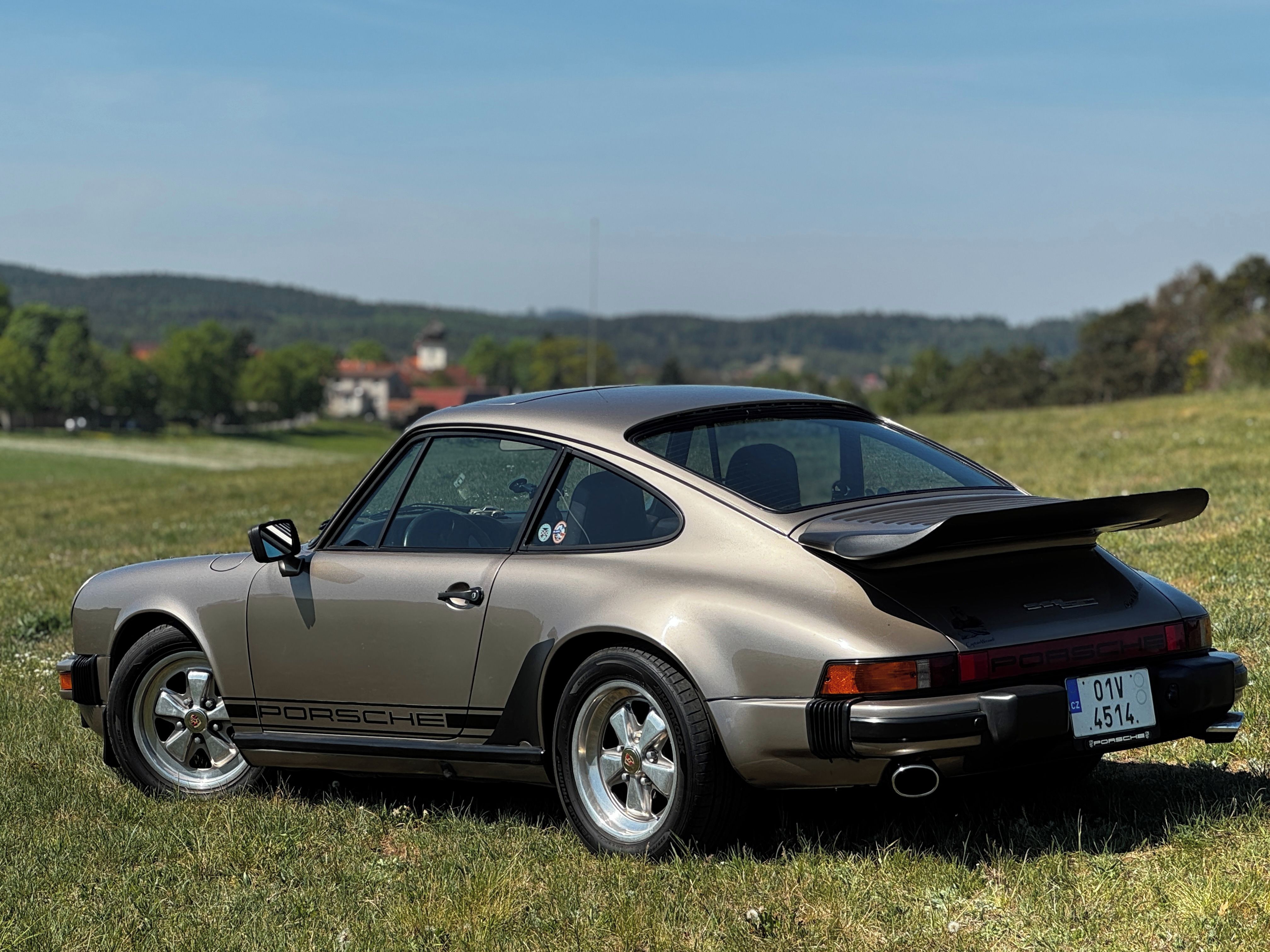 Porsche 911, SC 230HP v ČR