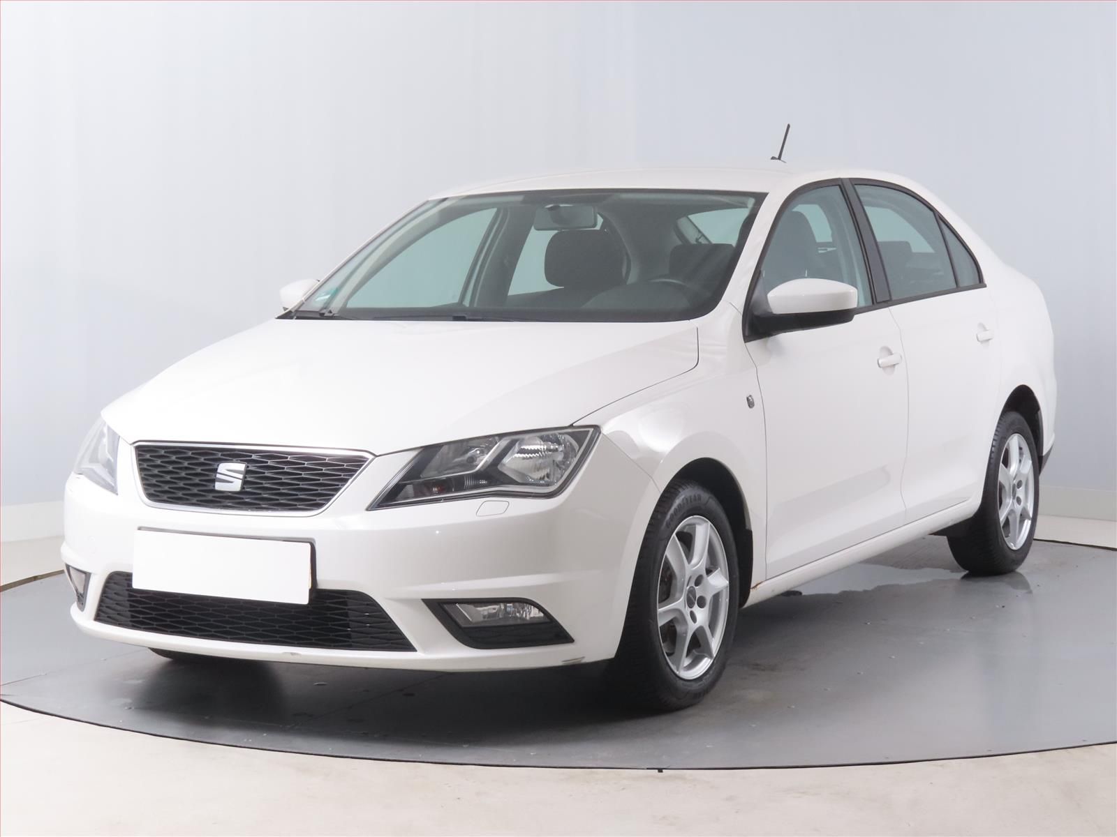 Seat Toledo, 1.4 TSI, Automat, Klima - fotka 2