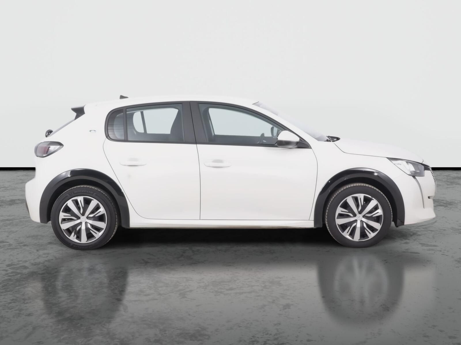 Peugeot 208, 50 kWh, SoH 85%, Active - fotka 6