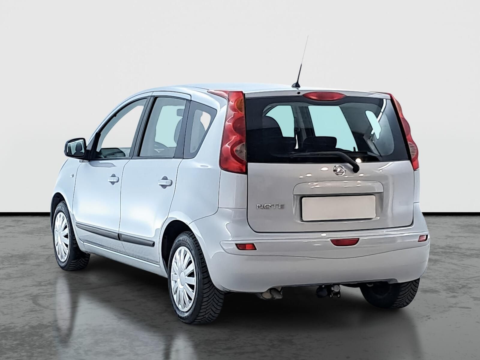 Nissan Note, 1.6, po STK, Tažné - fotka 4