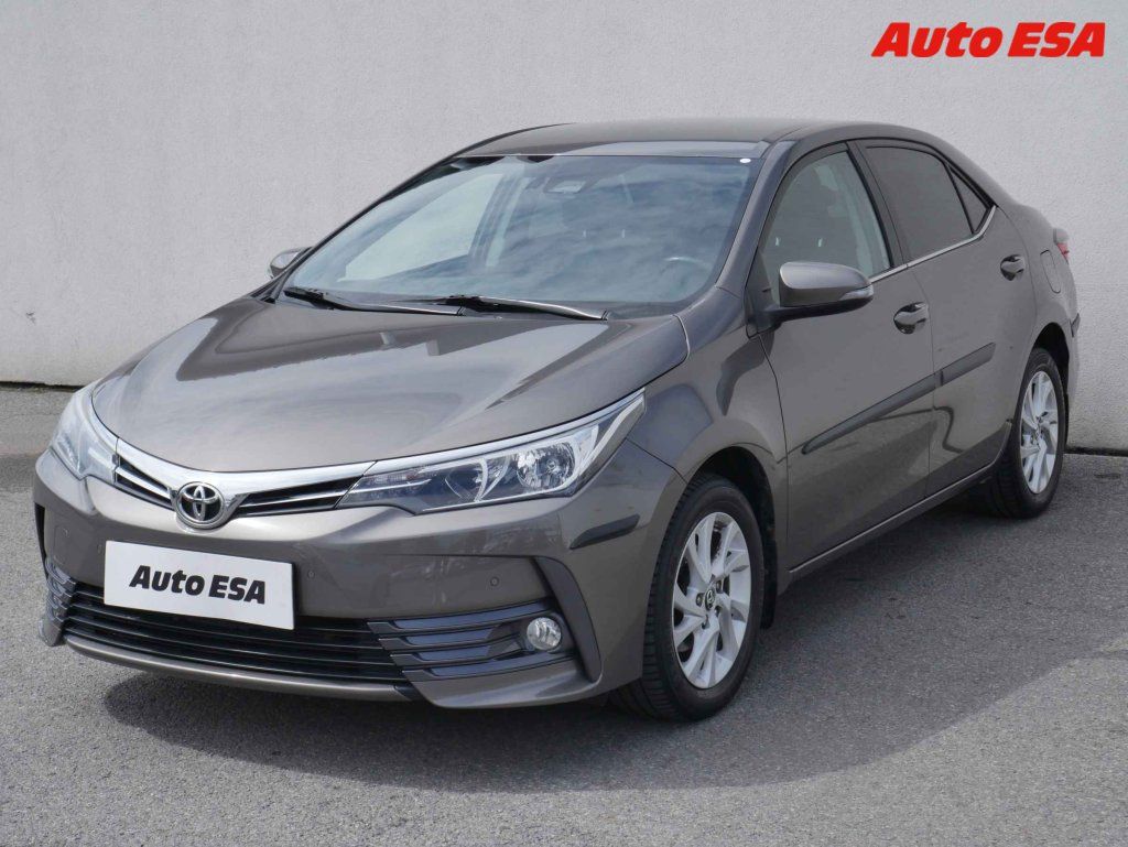 Toyota Corolla, 1.6,1.maj,ČR - fotka 3