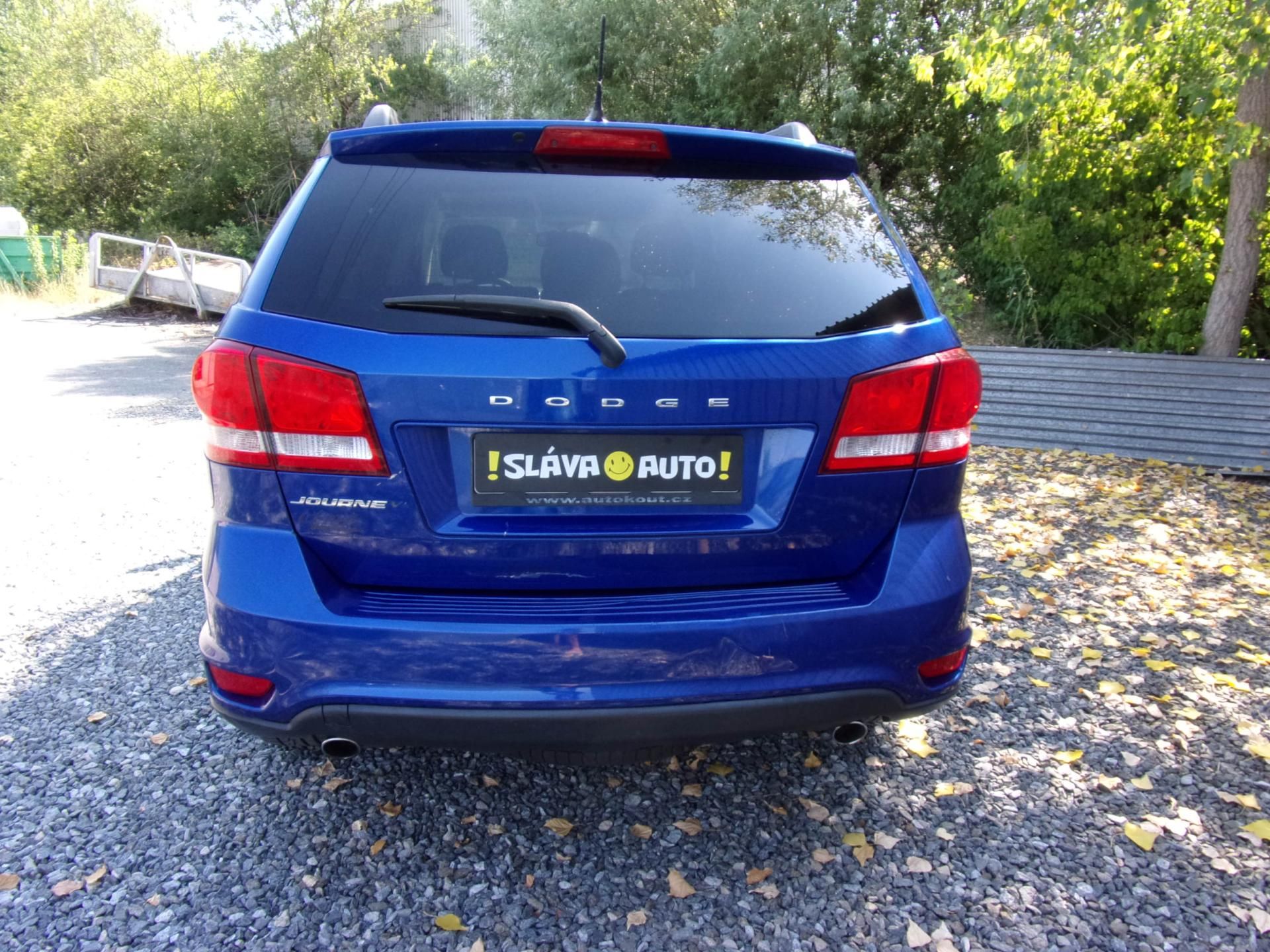 Dodge Journey, 3.6L V6 208kW SXT AUTOMAT 7MÍS - fotka 6