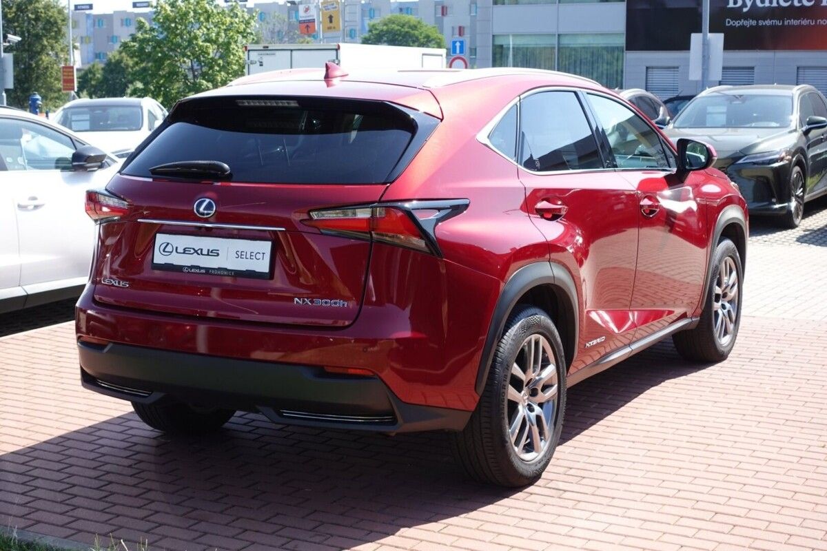 Lexus NX 300h, NX300h AWD DC Executive Plus S - fotka 5