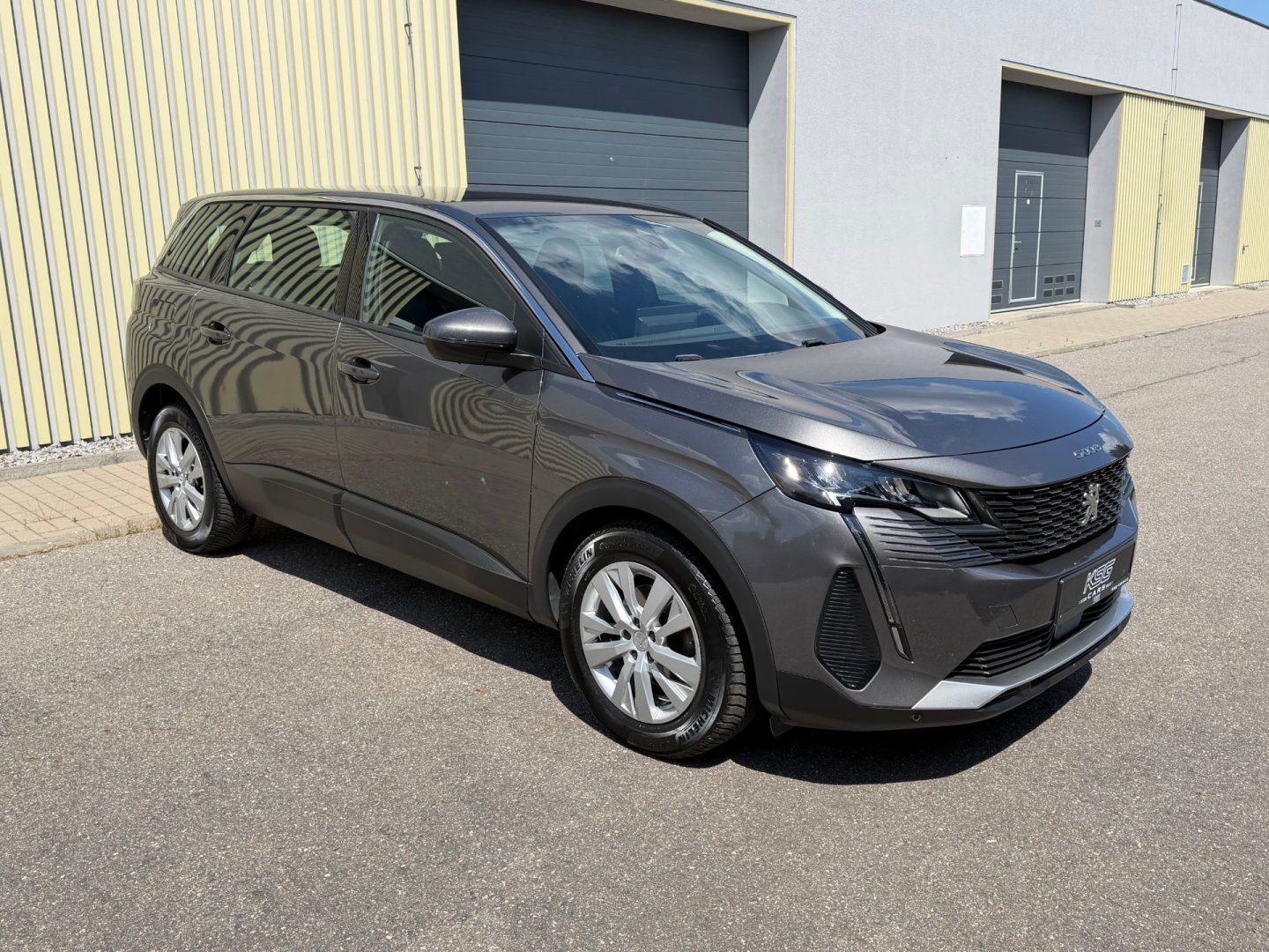 Peugeot 5008, 1.2PT 96kW! 7 míst! ZÁRUKA - fotka 4