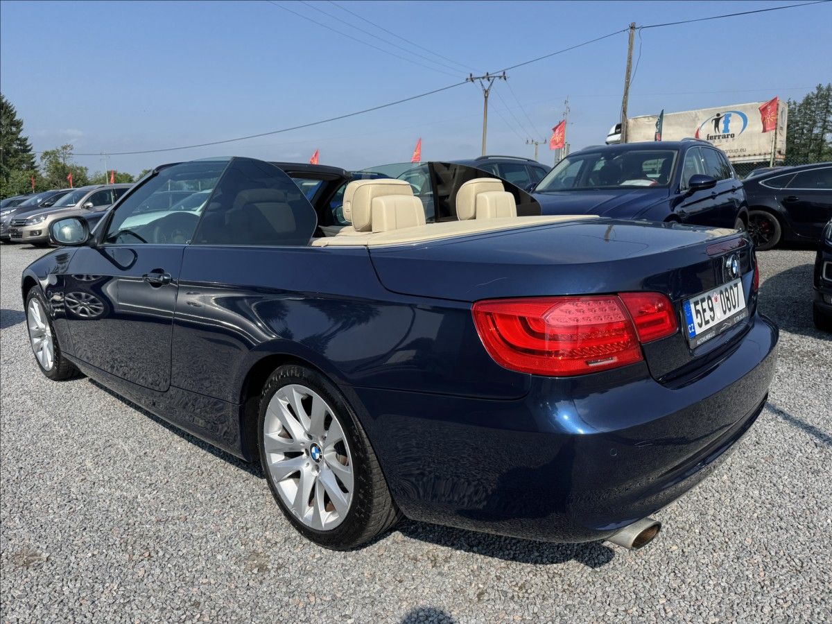 BMW Řada 3, 2,0   i 125KW E93 CABRIO XENON - fotka 6