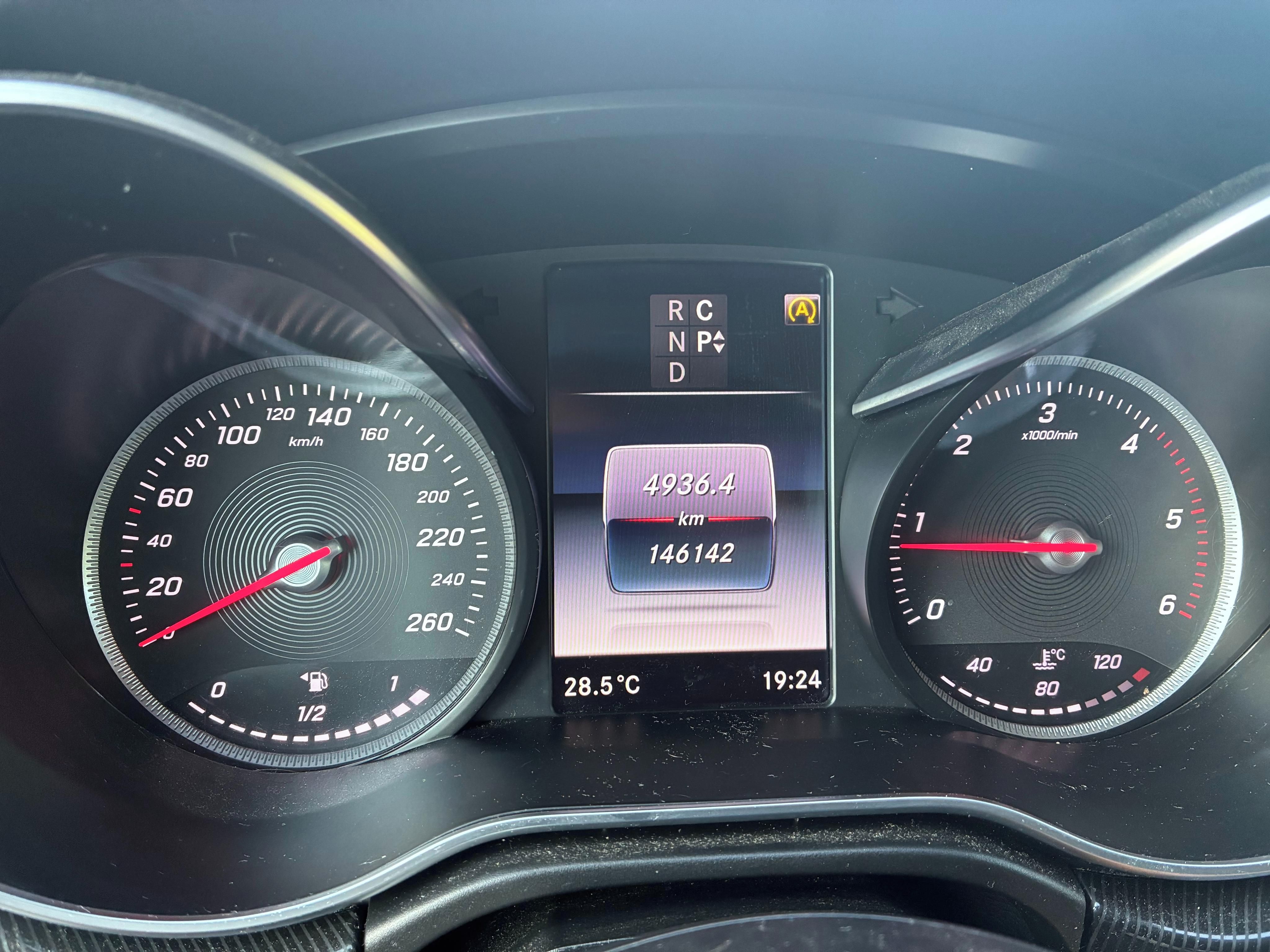 Mercedes-Benz Třídy V, V220d L, 7 míst, automat, ČR - fotka 5
