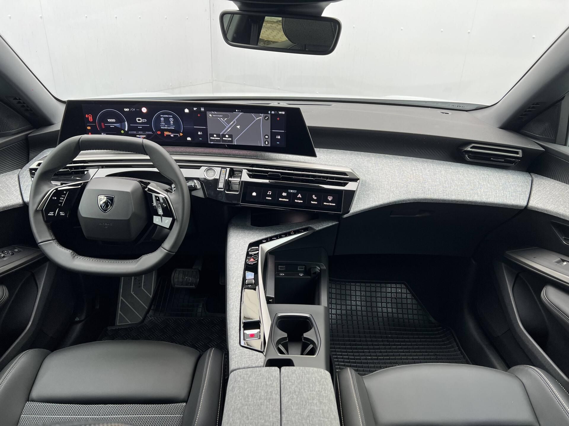 Peugeot 3008, ALLURE Hybrid e-DCS6 1,2 - fotka 6
