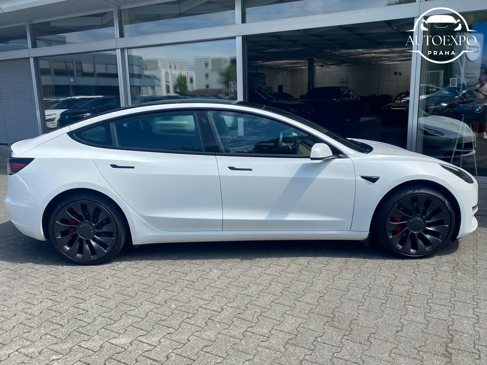 Tesla Model 3, PERFORMANCE*AWD*PANO*NAVI*LED - fotka 3