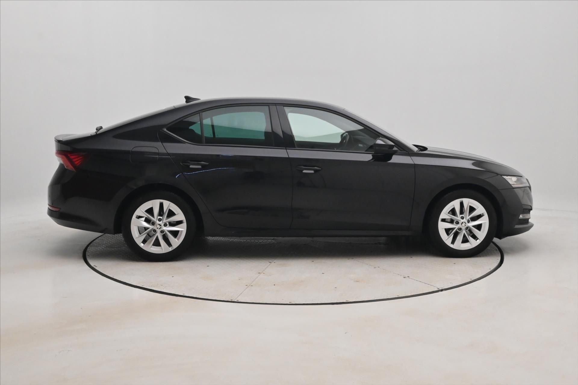 Škoda Octavia, 1,5 TSI 110 kW Ambition Záruka - fotka 4