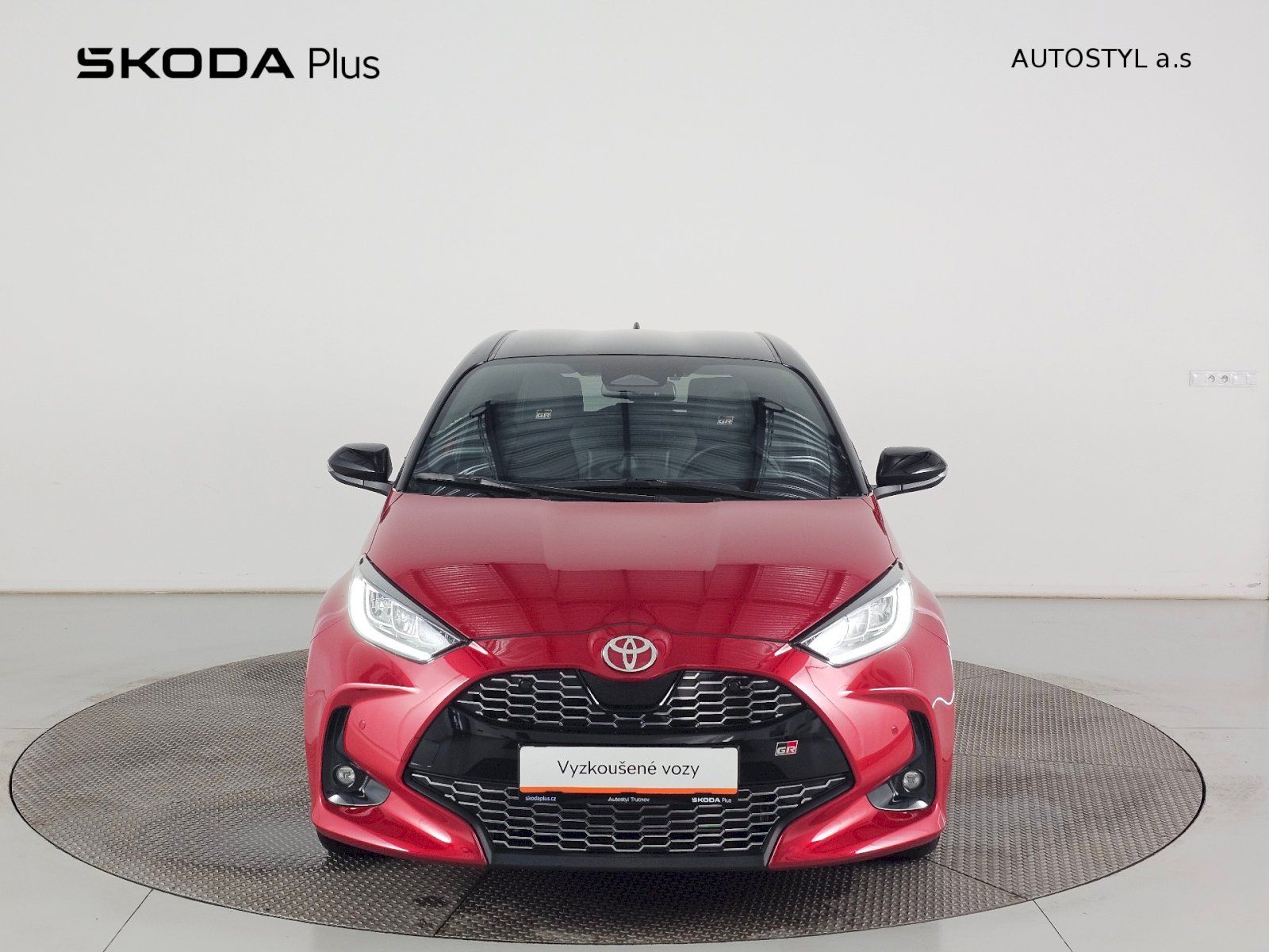 Toyota Yaris, 1.5 HEV 130k GR SPORT - fotka 4