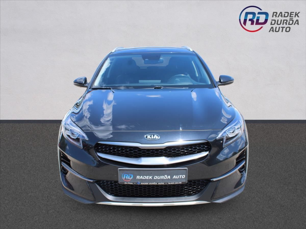 Kia XCee´d, 1,4 T-GDI  1.MAJ,DPH,A/T,TOP - fotka 2