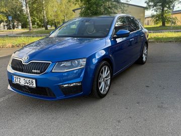 RS 2.0 tsi, výborný stav