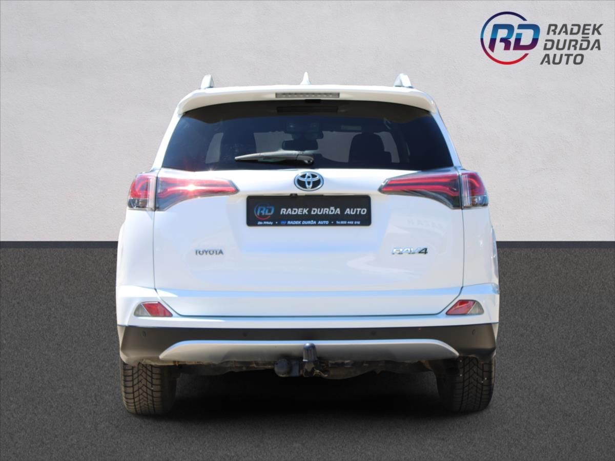 Toyota Rav4, 2,0 D-4D  NOVÉ V ČR,TAŽNÉ - fotka 6