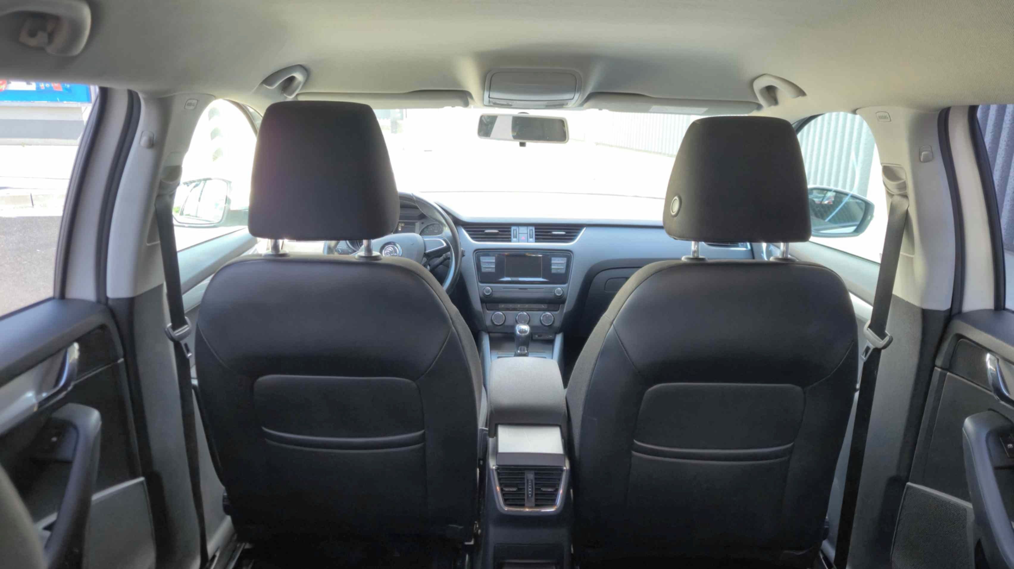 Škoda Octavia, 1.6 TDI - fotka 5