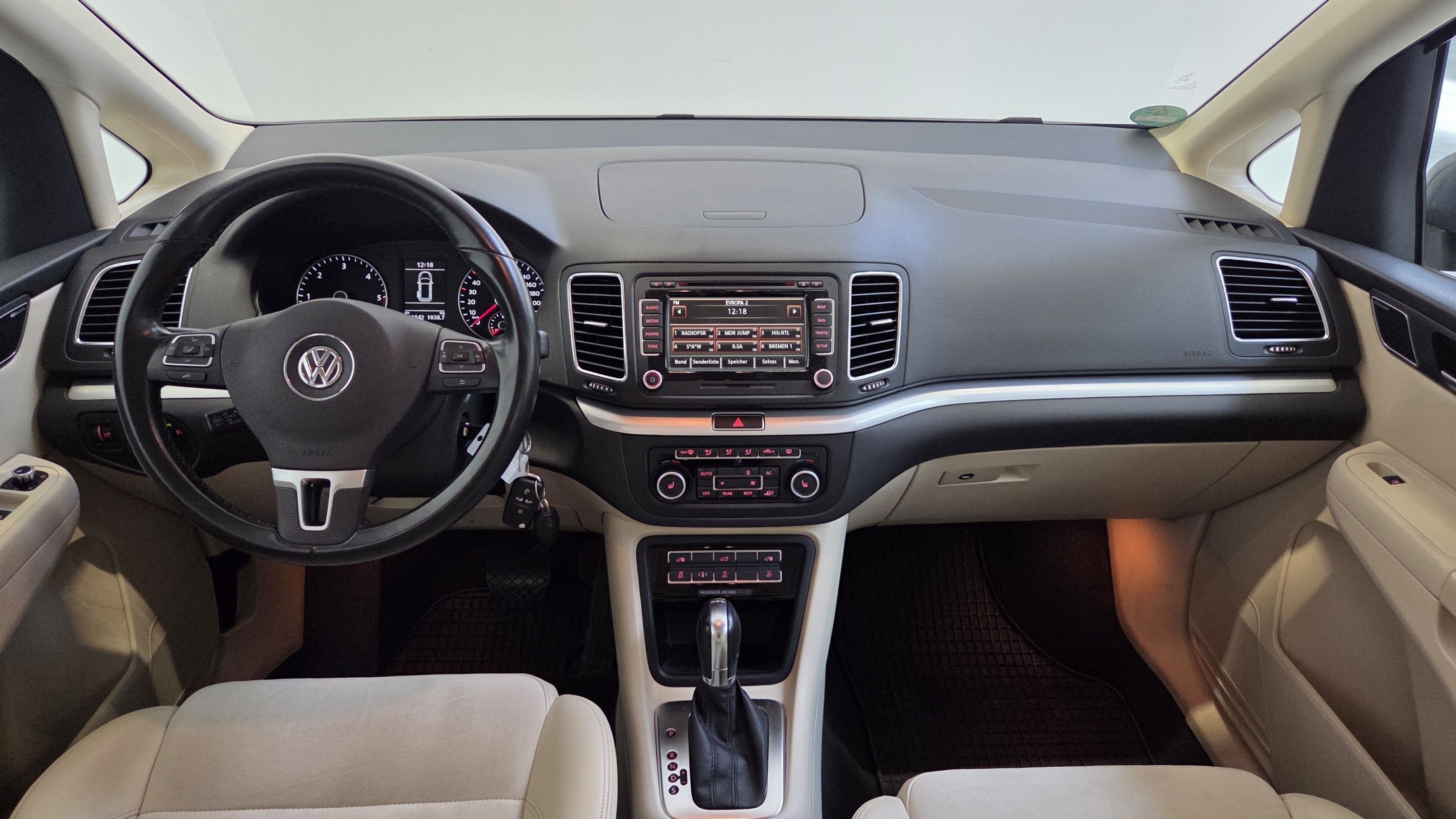 Volkswagen Sharan, 2.0 TDI 125 kW Highline - fotka 6