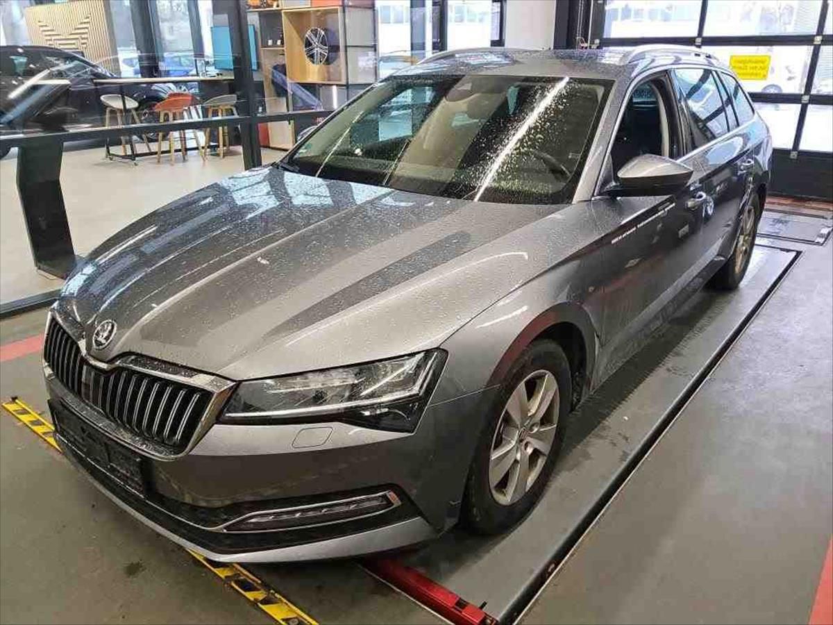Škoda Superb, 2,0 STYLE,PANORAMA,TAŽNÉ,LED
