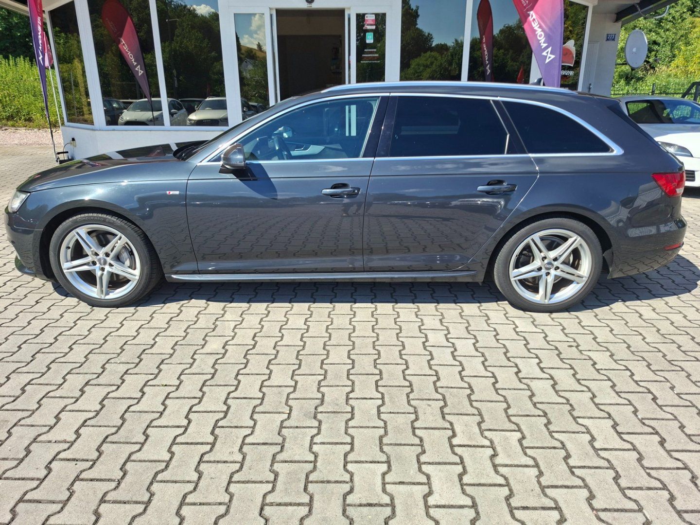 Audi A4, 2.0TDI 140kW QUATTRO -NEZ.TOP! - fotka 5