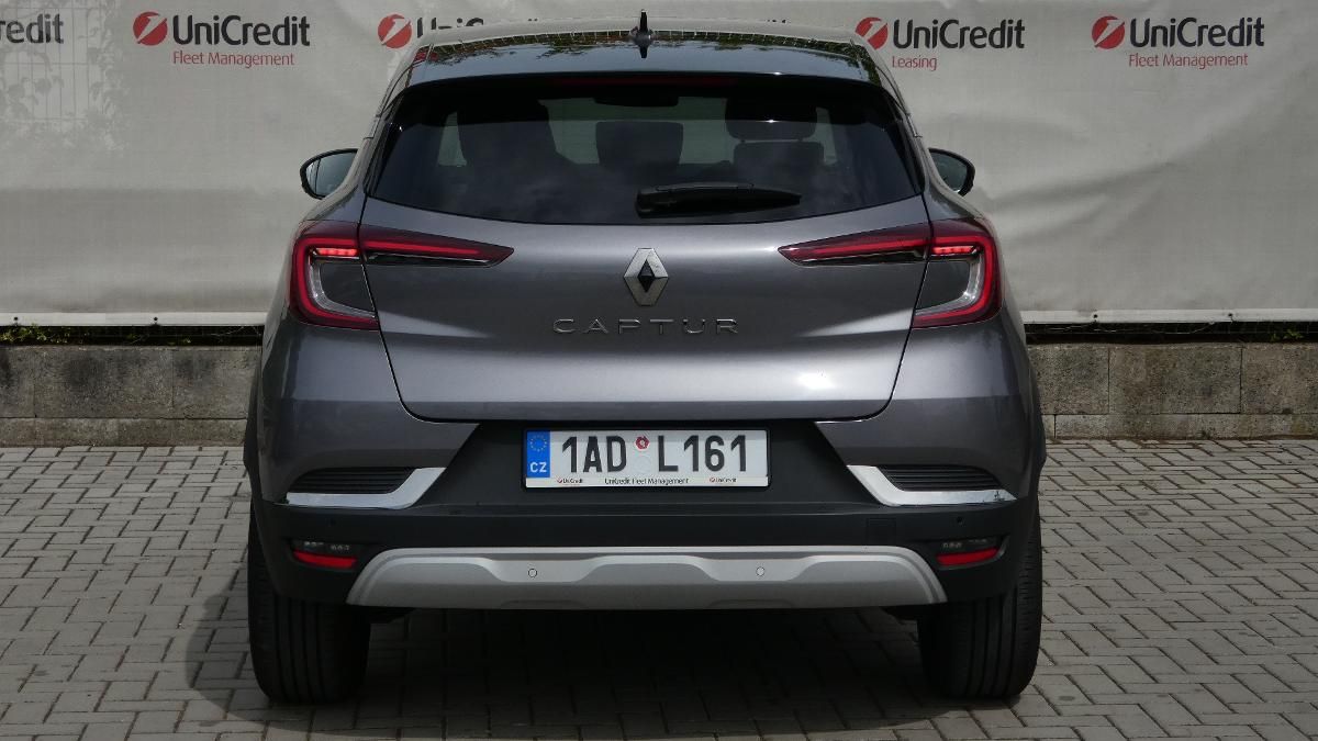 Renault Captur, 1,3  TCe 140 Techno EDC - fotka 4