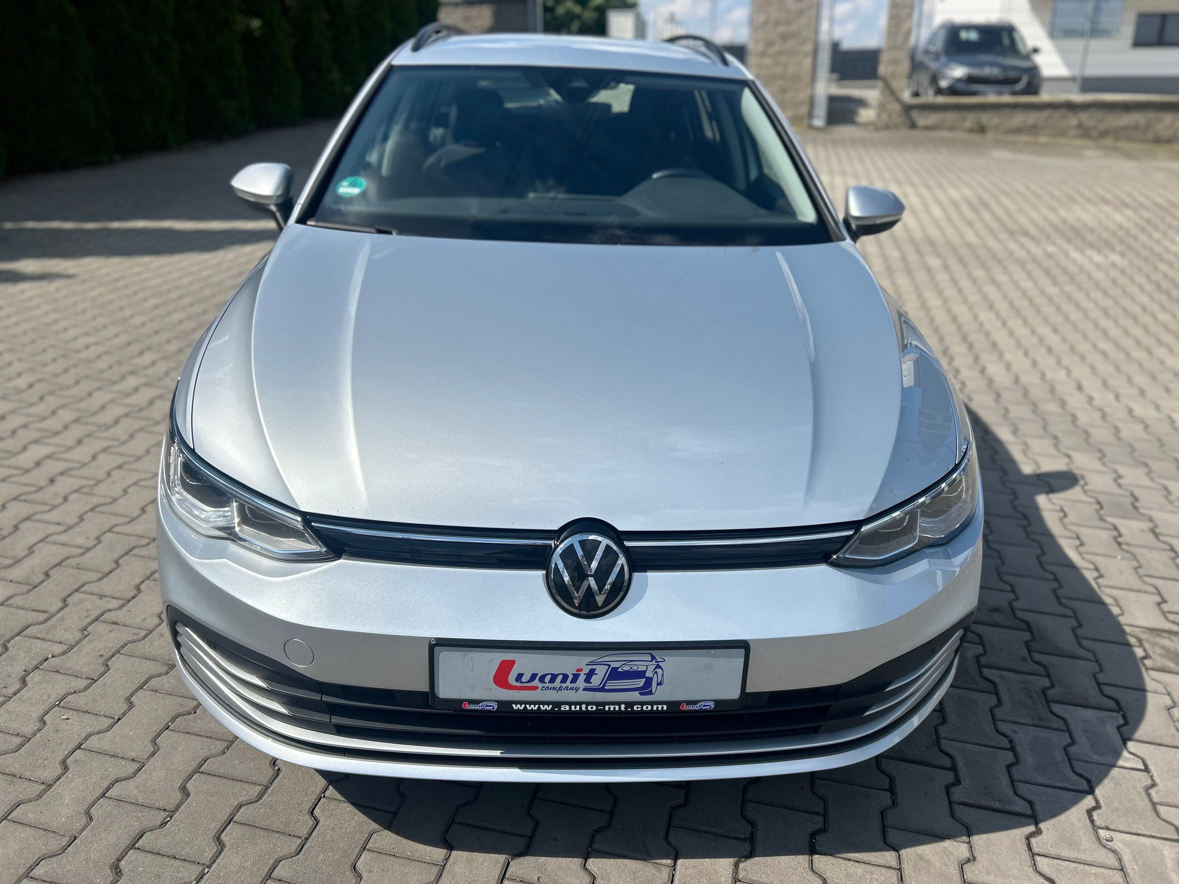 Volkswagen Golf Variant, 2.0 TDi Life - fotka 2