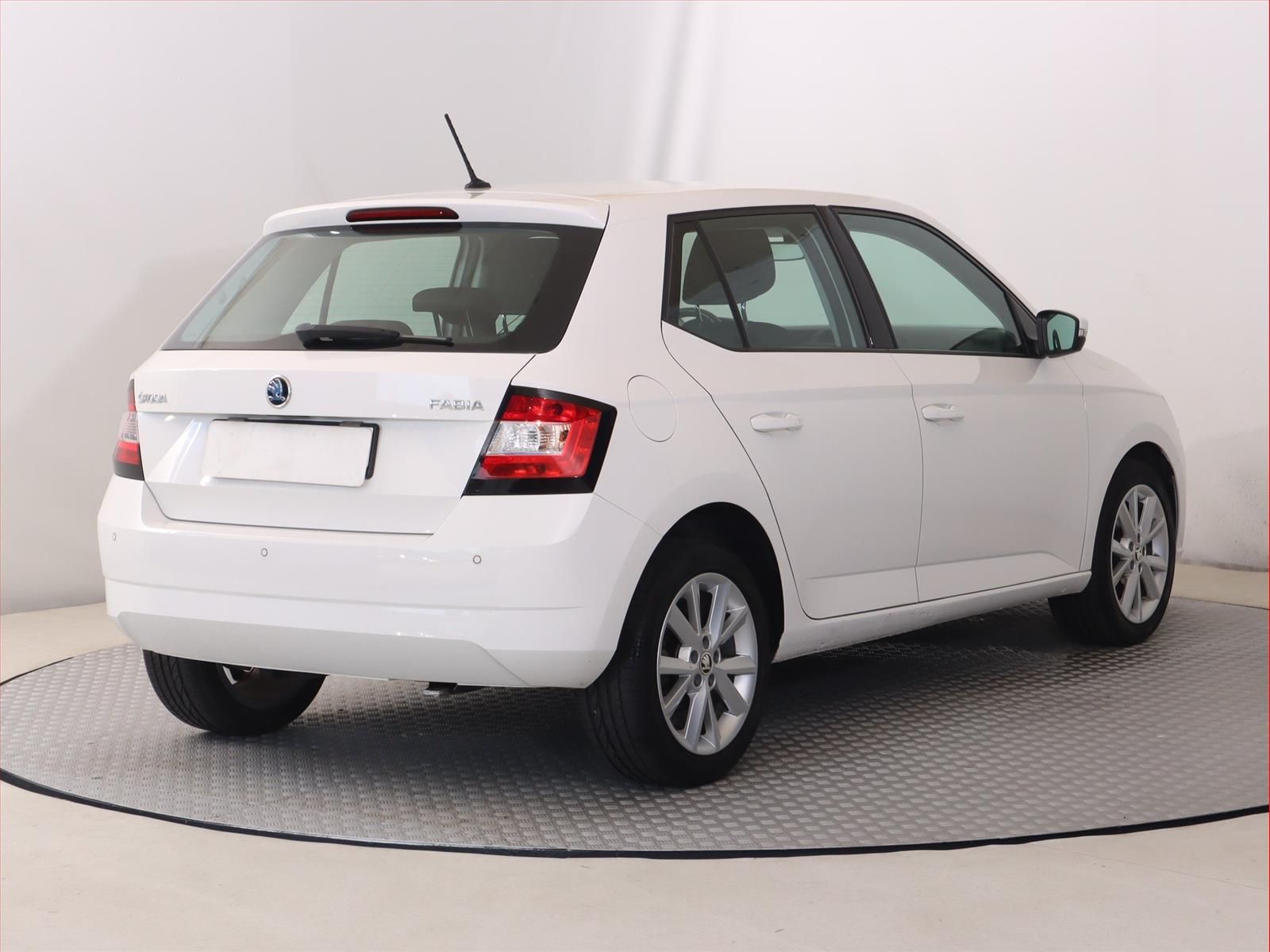 Škoda Fabia, 1.4 TDI, Style, Serv.kniha - fotka 5