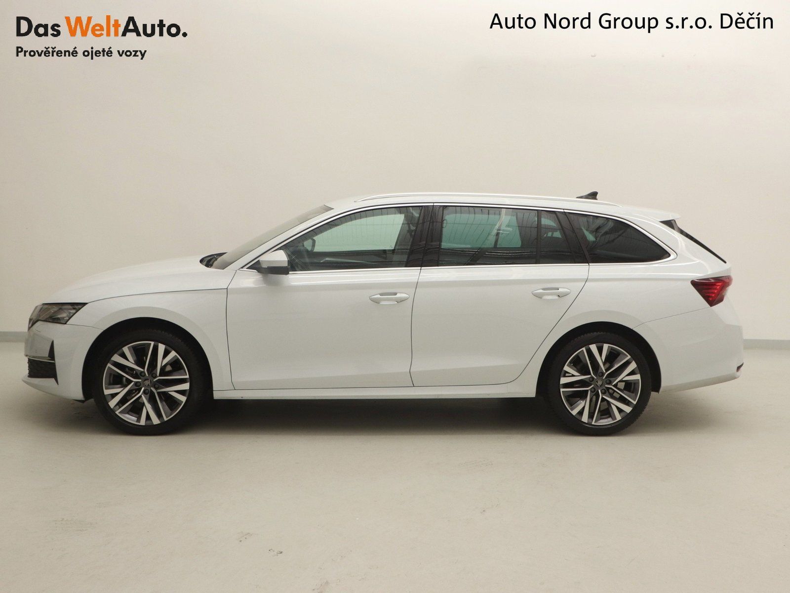 Škoda Octavia, Octavia 2.0TDi 110kW 7DSG Top - fotka 3