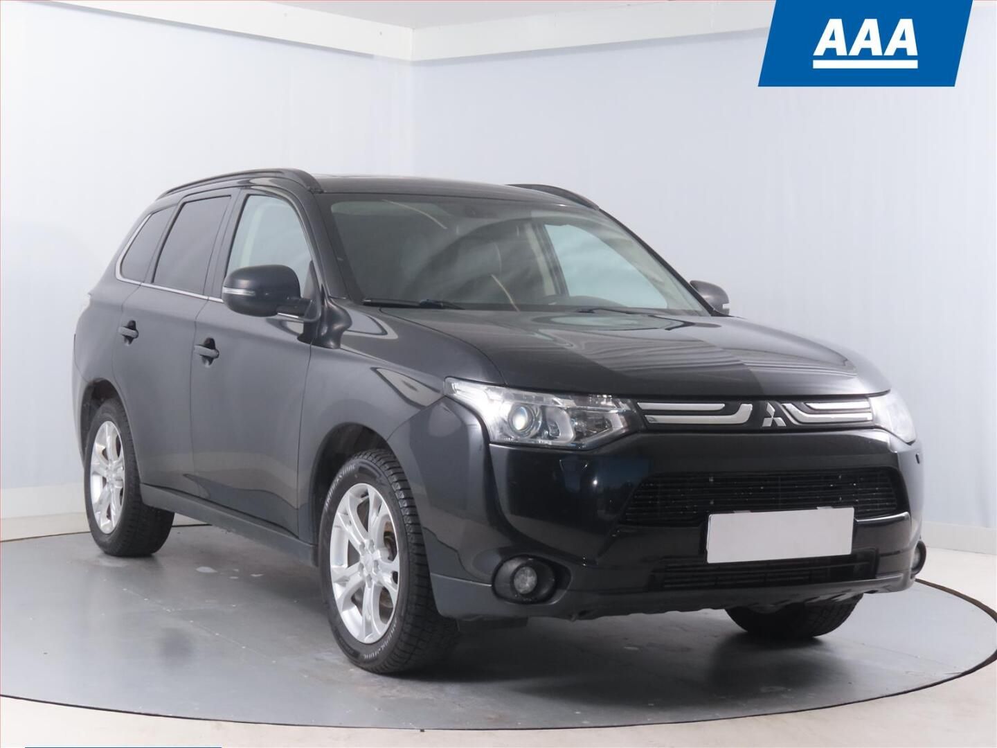 Mitsubishi Outlander, 2.2 DI-D, 4X4, 7 míst, Navi