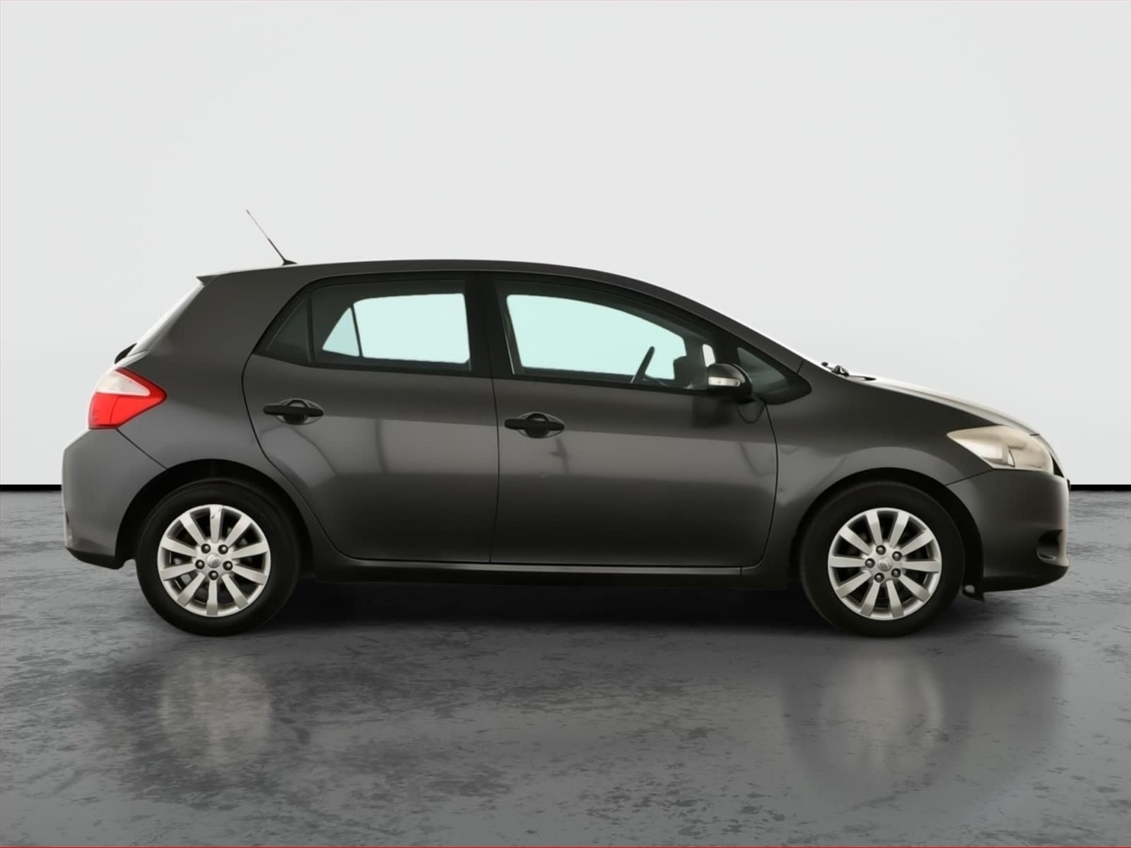 Toyota Auris, 1.6 Valvematic, ČR,1.maj - fotka 6