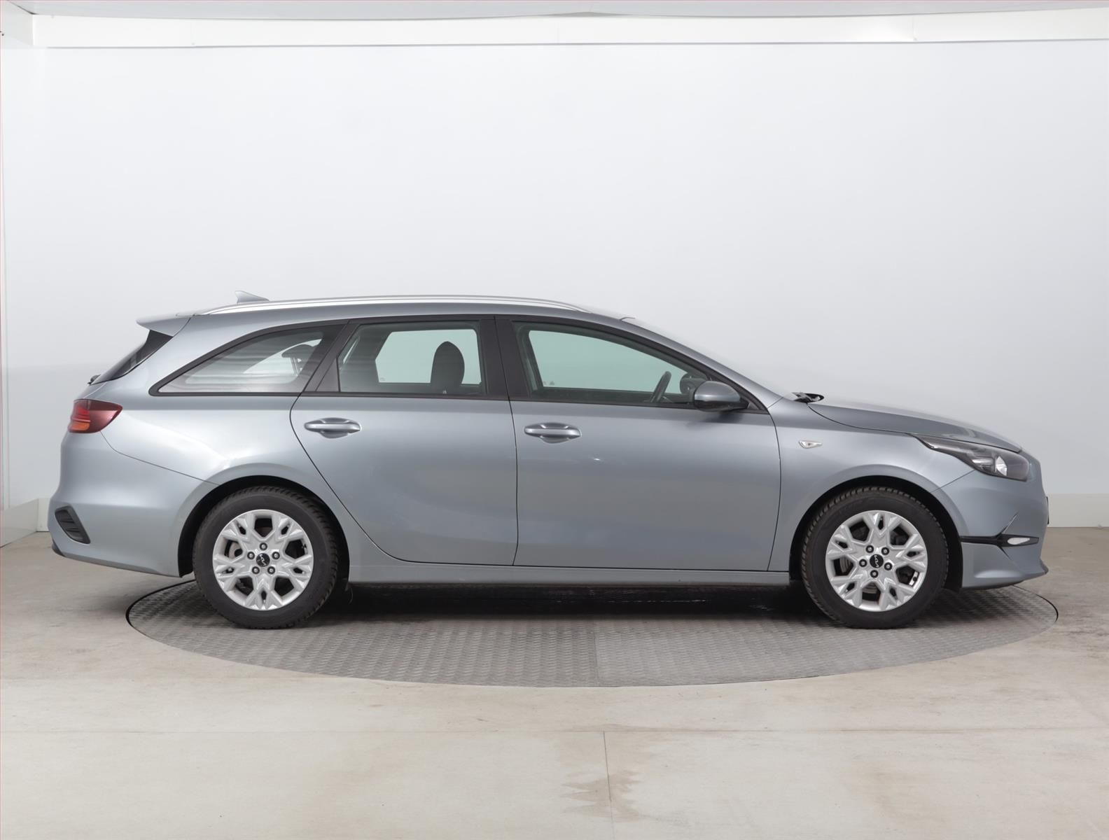 Kia Cee´d, 1.0 T-GDI, SPIN, DPH - fotka 6