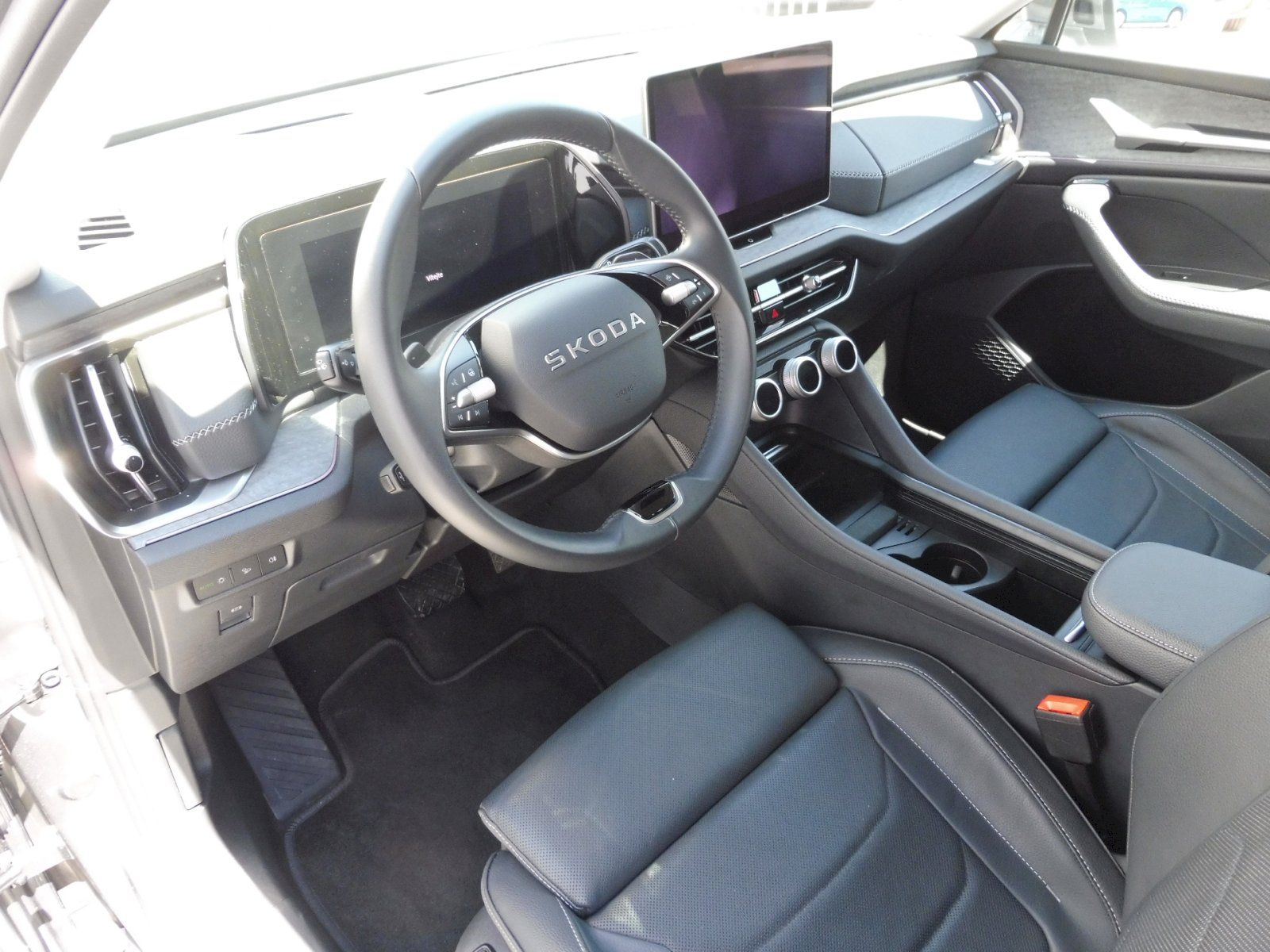 Škoda Kodiaq, Exclusive Selection 2,0 TDI 14 - fotka 6