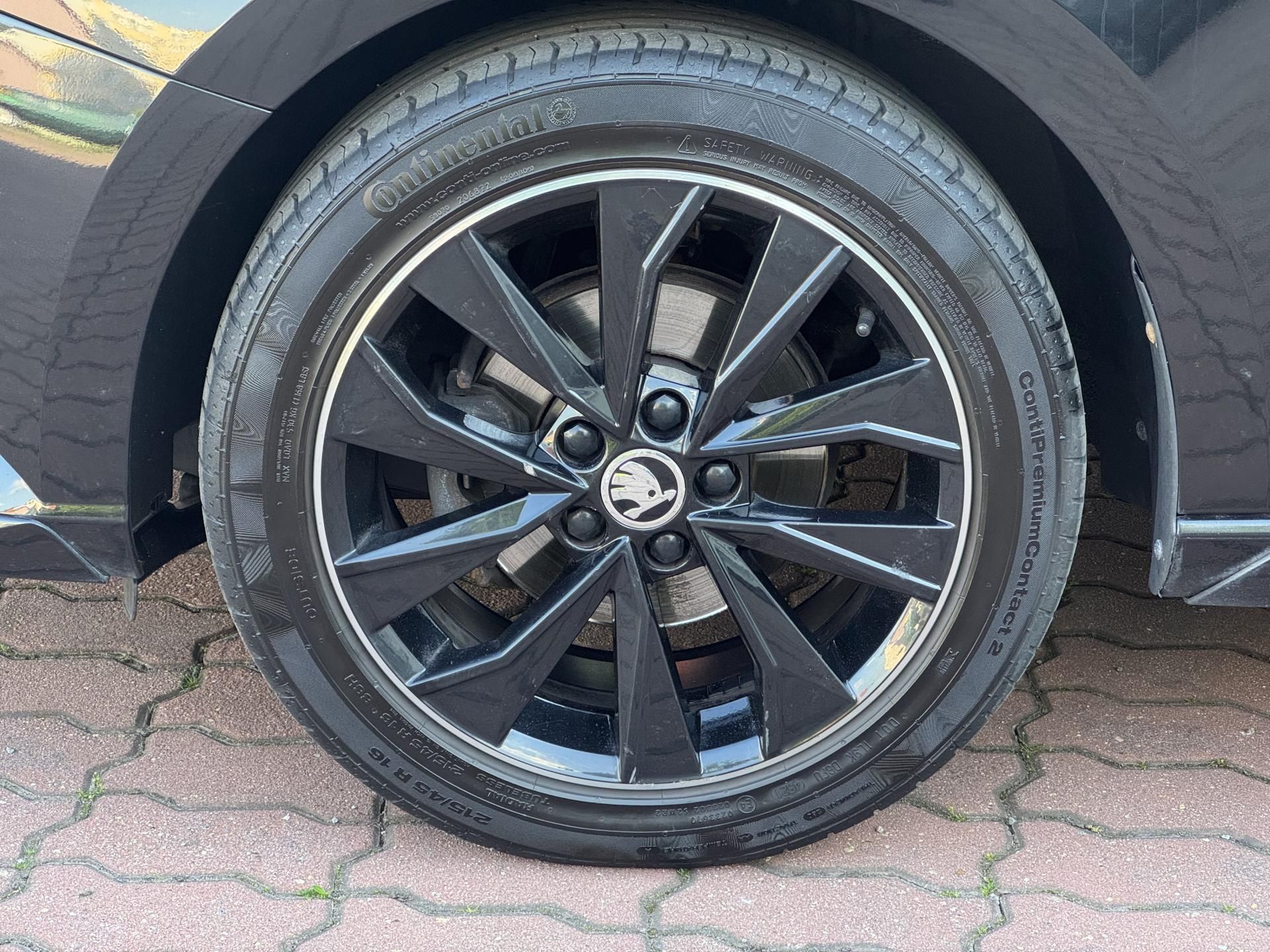 Škoda Fabia, 1.2TSI Monte Carlo - fotka 6