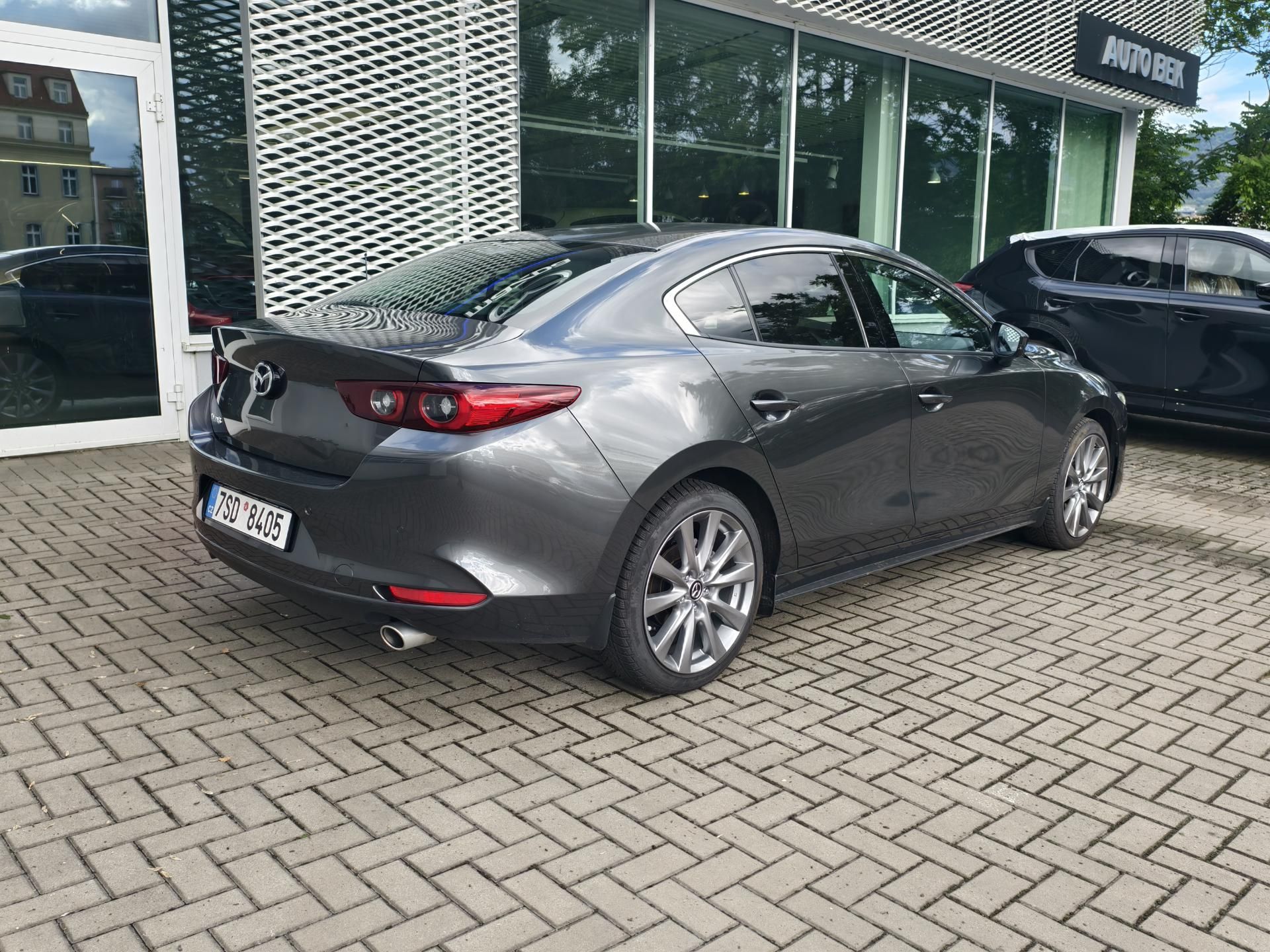 Mazda 3, 2.5i G140 EXCLUSIVE-LINE A/T - fotka 6