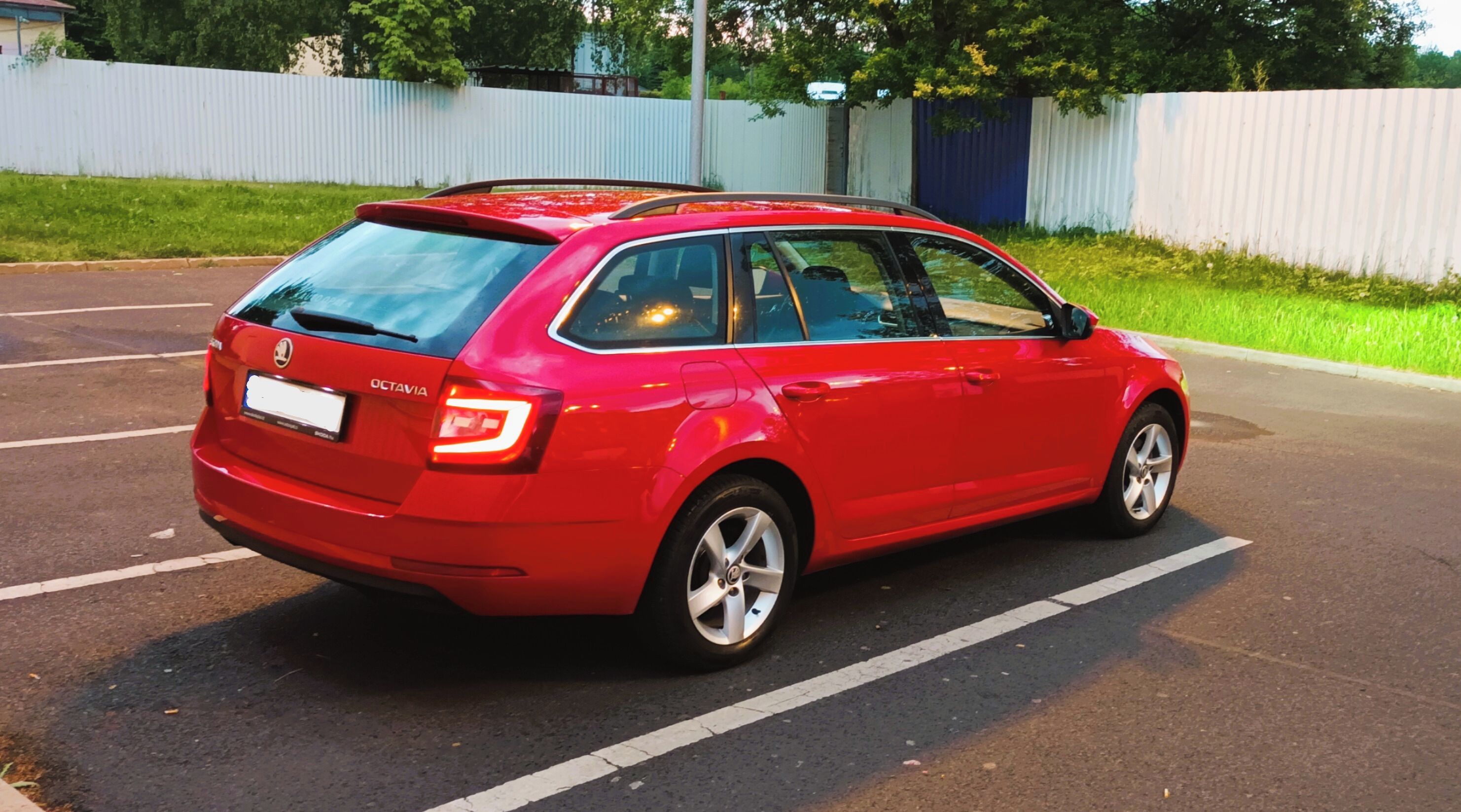 Škoda Octavia, ŠKODA OCTAVIA Style 1,5 TSI ČR - fotka 5