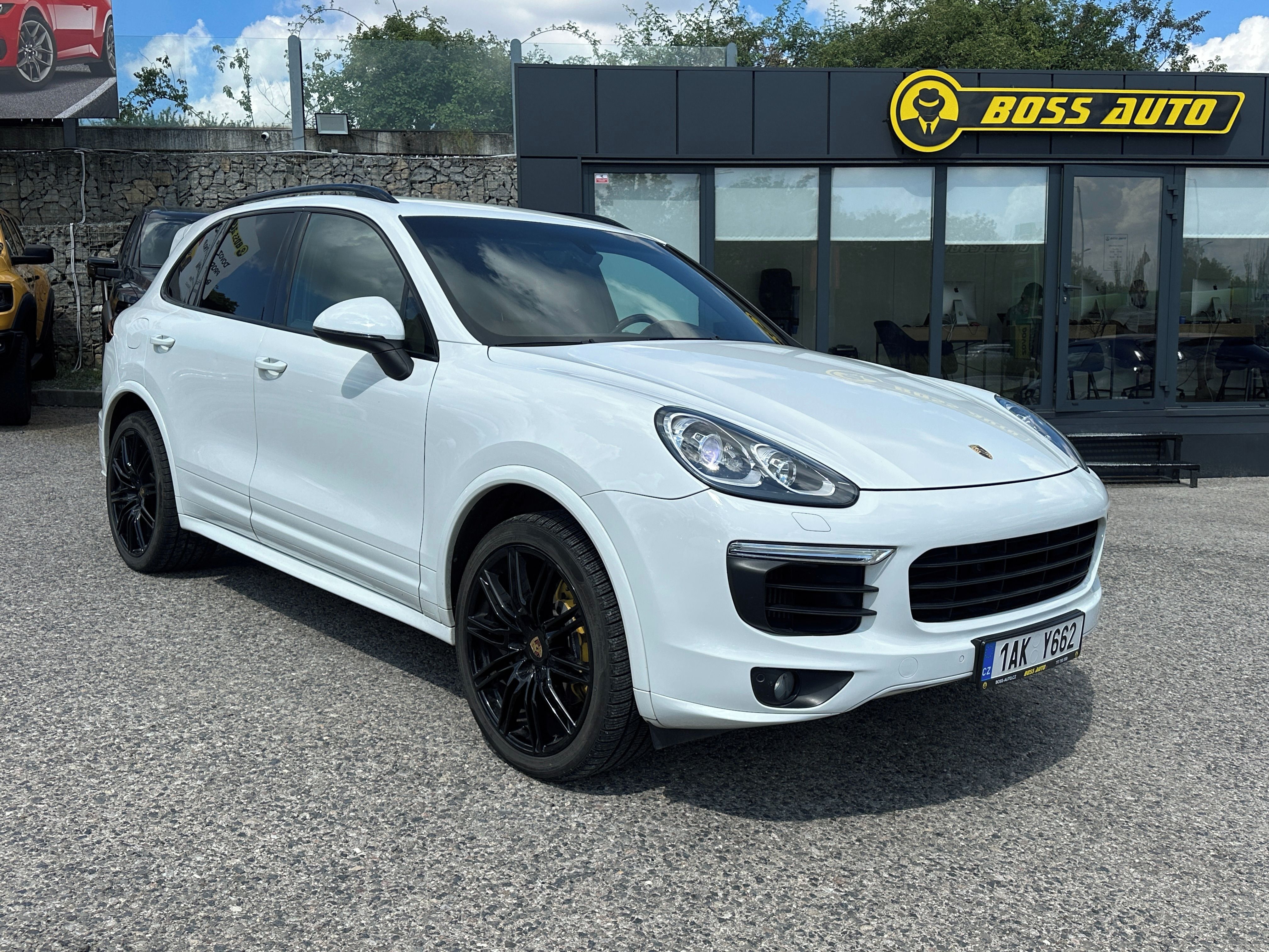 Porsche Cayenne, Porsche Cayenne 2015 - fotka 2