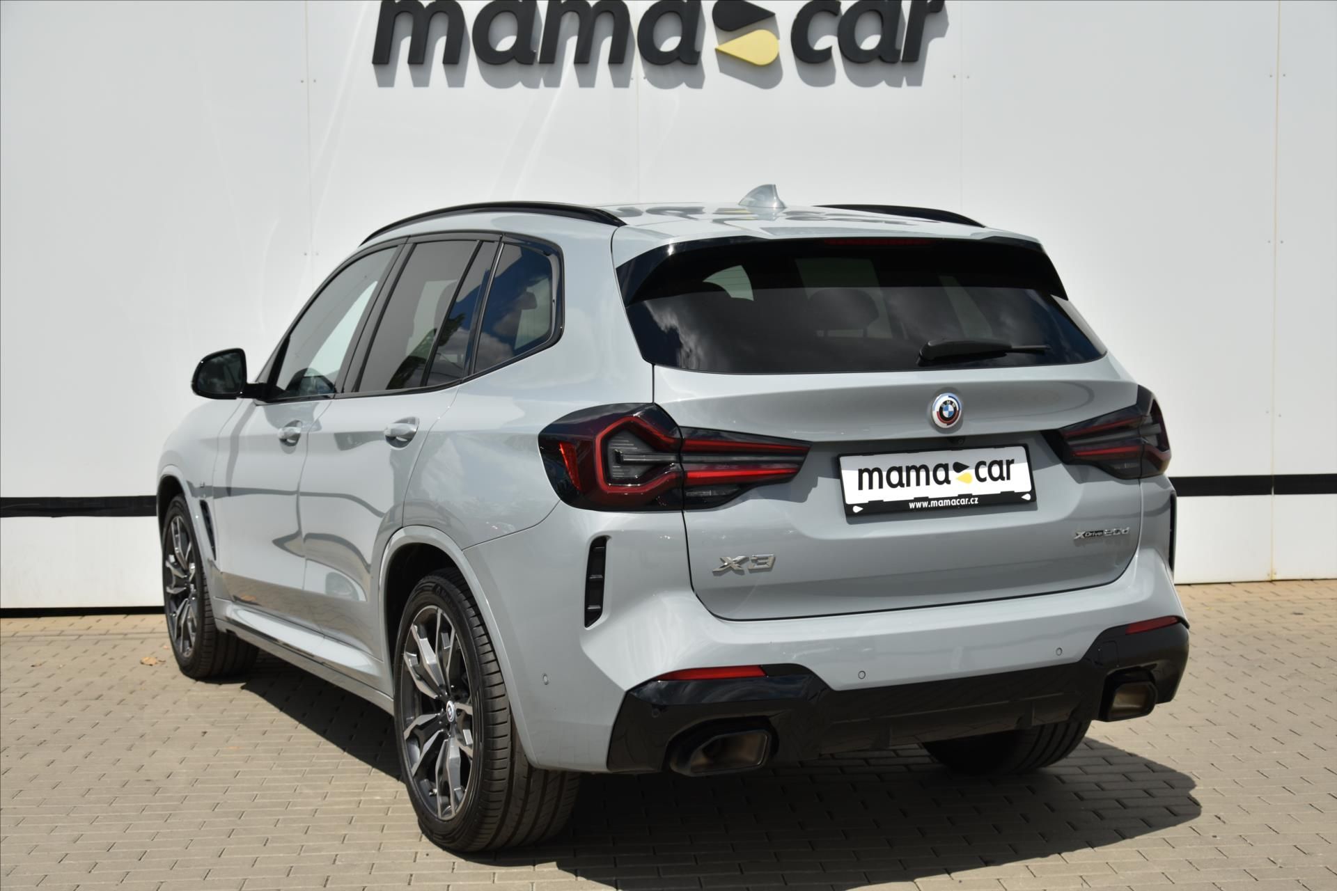 BMW X3, xDrive 20d 140kW M PAKET ČR - fotka 5