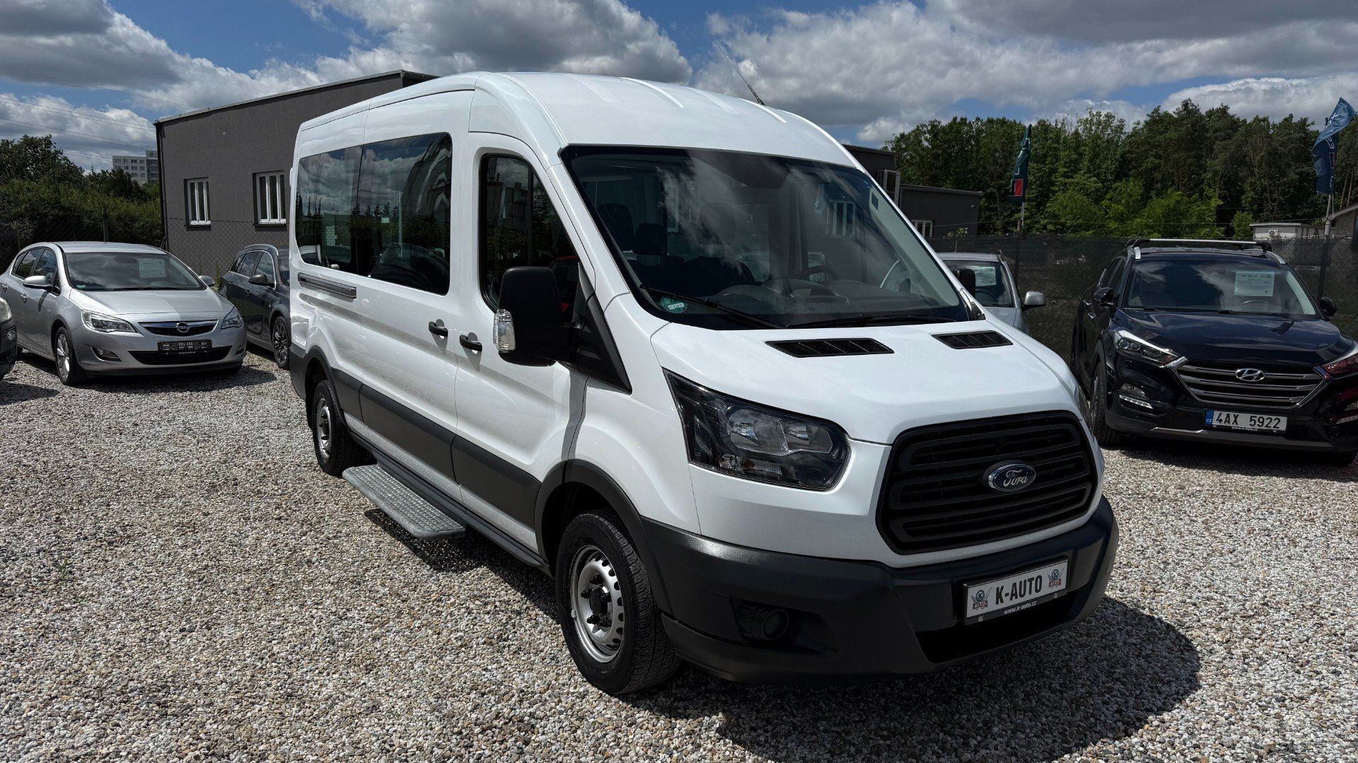 Ford Transit, 2.0TDCi 77kW *L3*9míst* - fotka 3