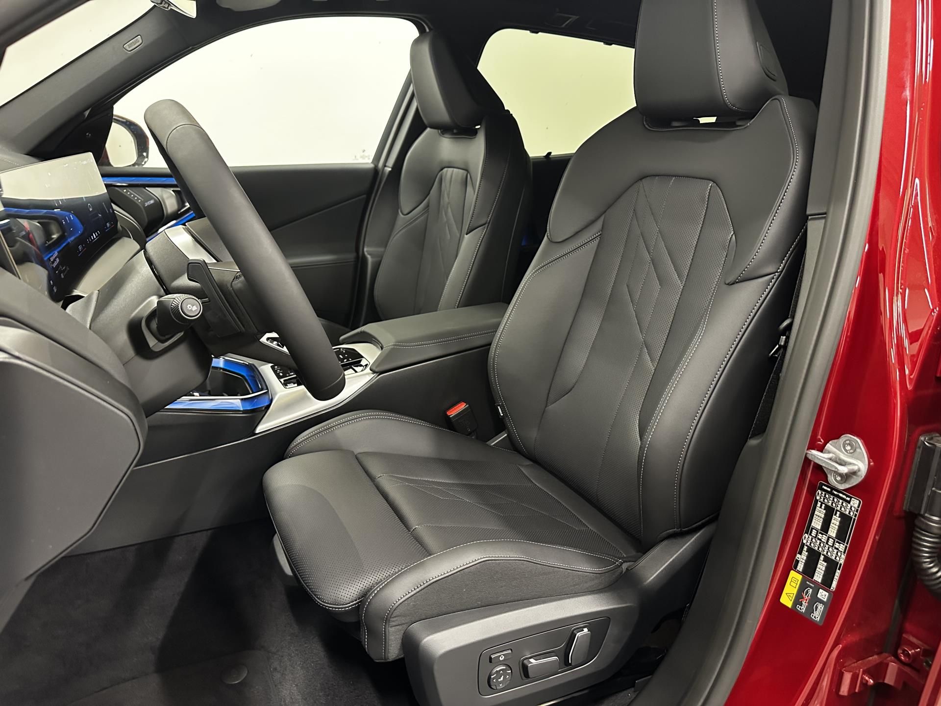 BMW X3, X3 30e xDrive - fotka 6