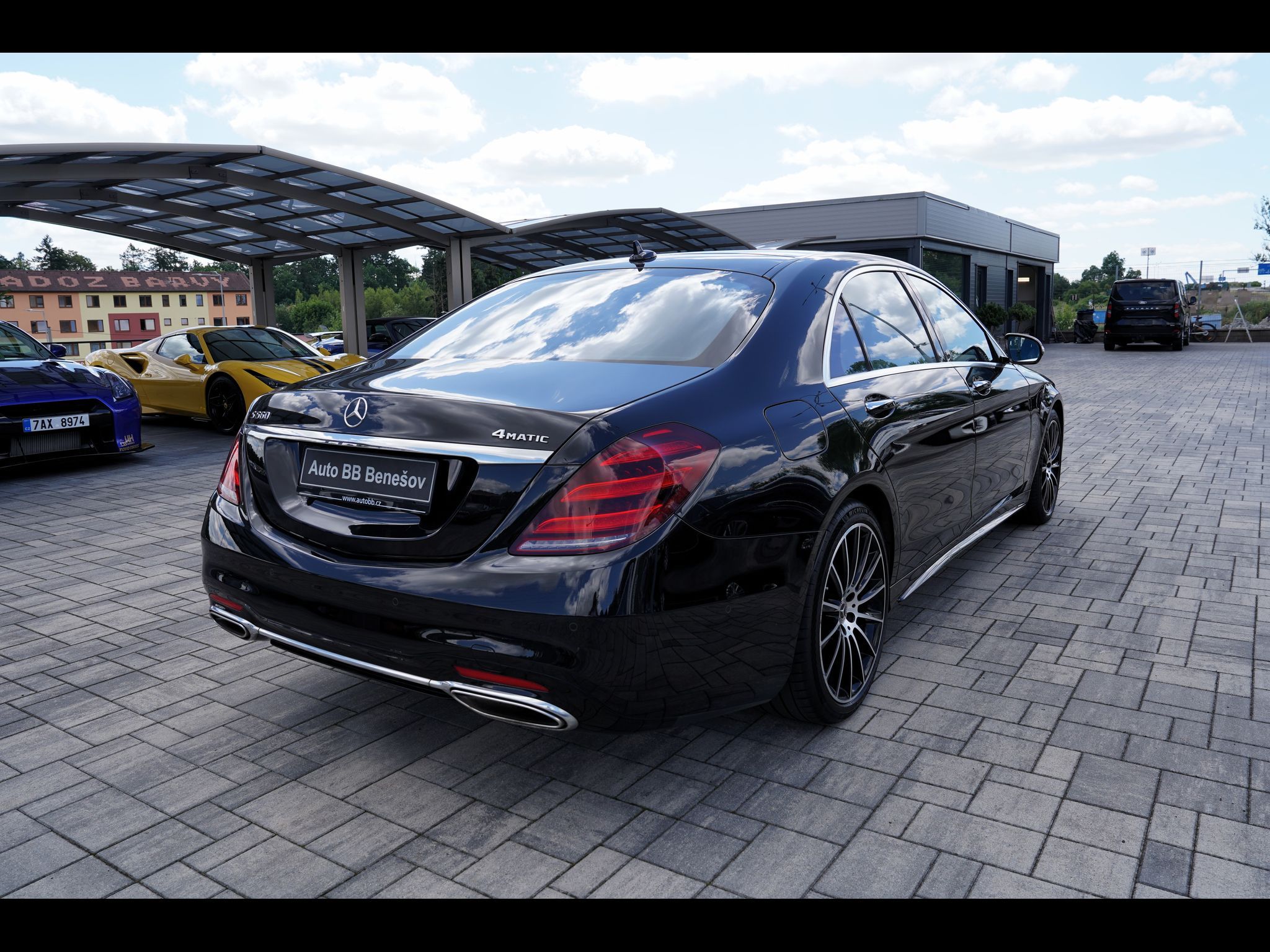 Mercedes-Benz Třídy S, S560 Long 4Matic V8/470PS - fotka 6