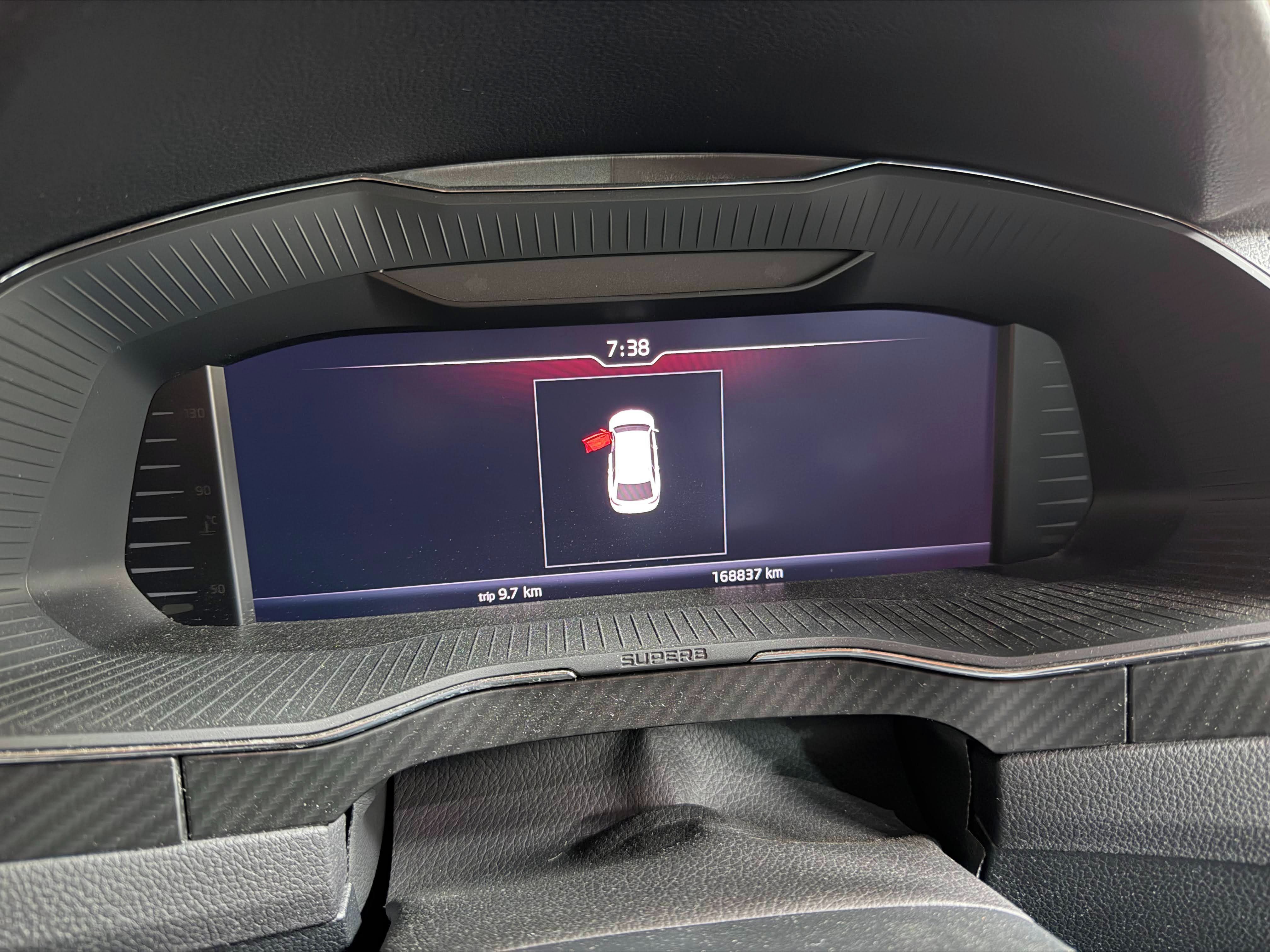 Škoda Superb, Superb Sportline 2,0 tdi 4x4 - fotka 3