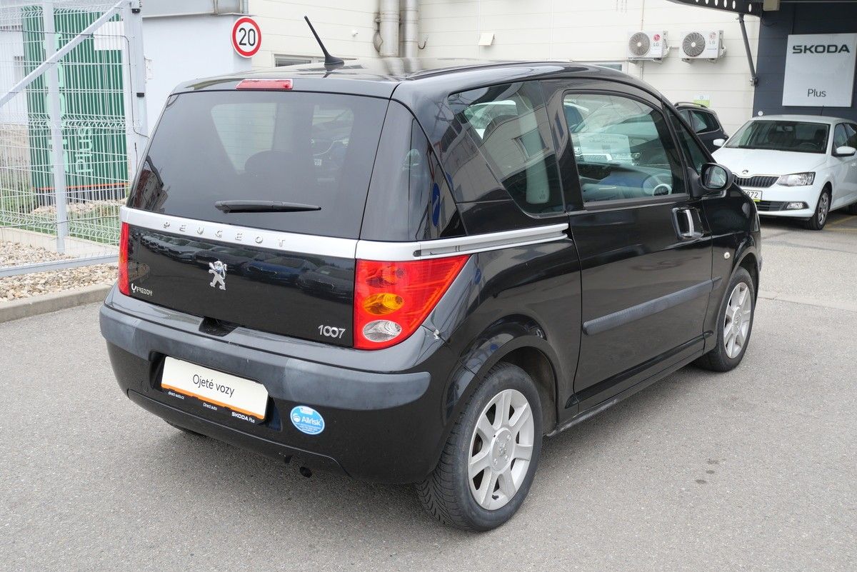Peugeot 1007, 1.4 8V 65kW Urban - fotka 2