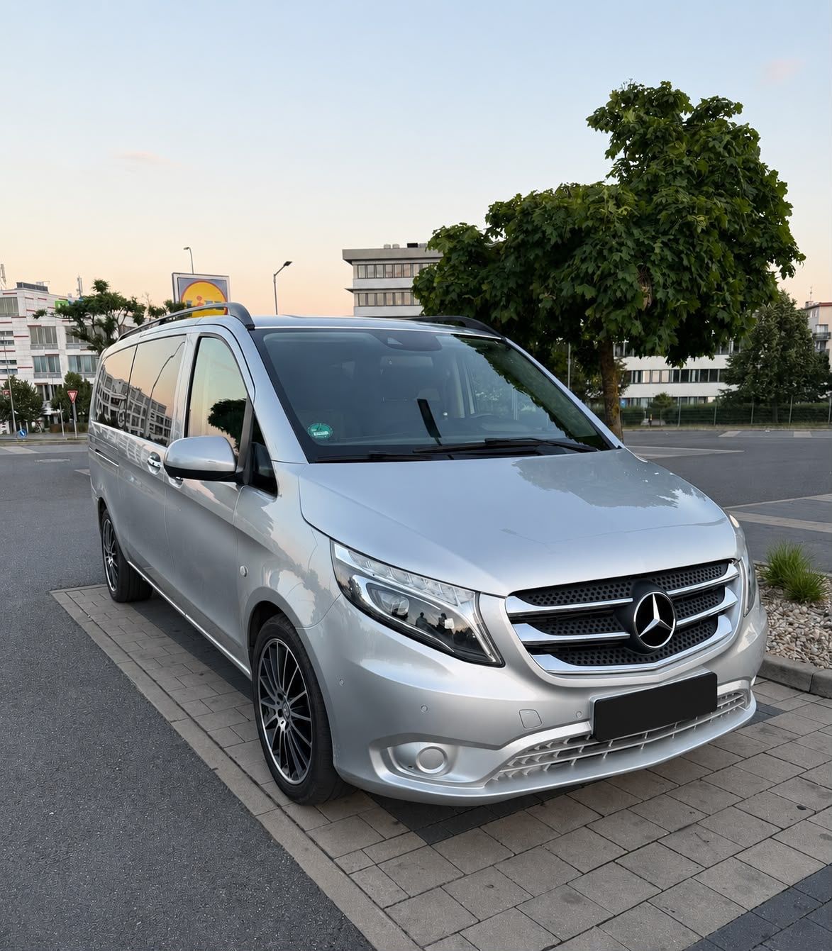 Mercedes-Benz Vito, Mercedes-Benz Vito XL - fotka 3