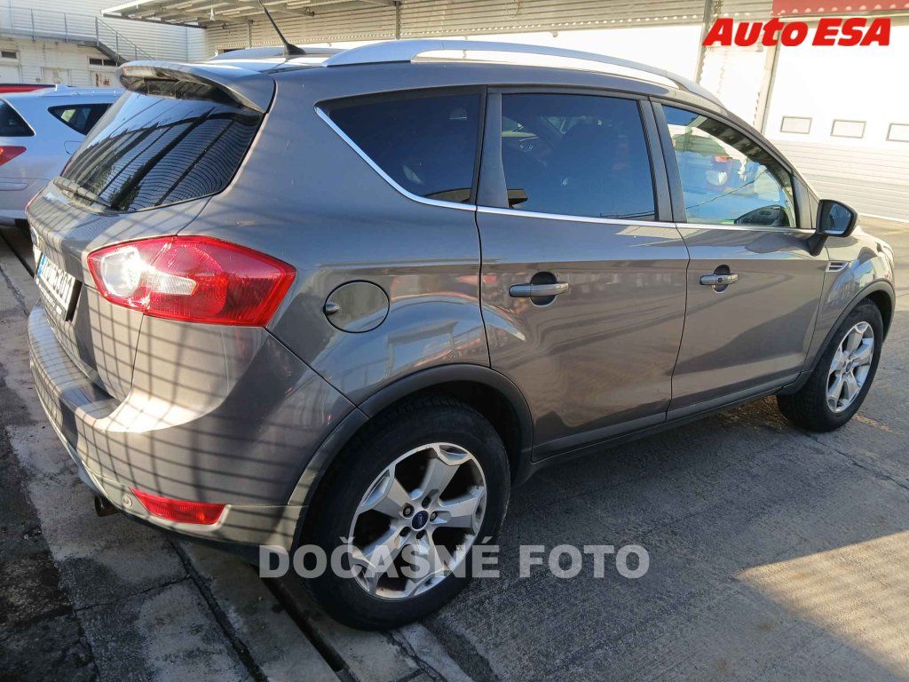 Ford Kuga, 2.0 - fotka 2