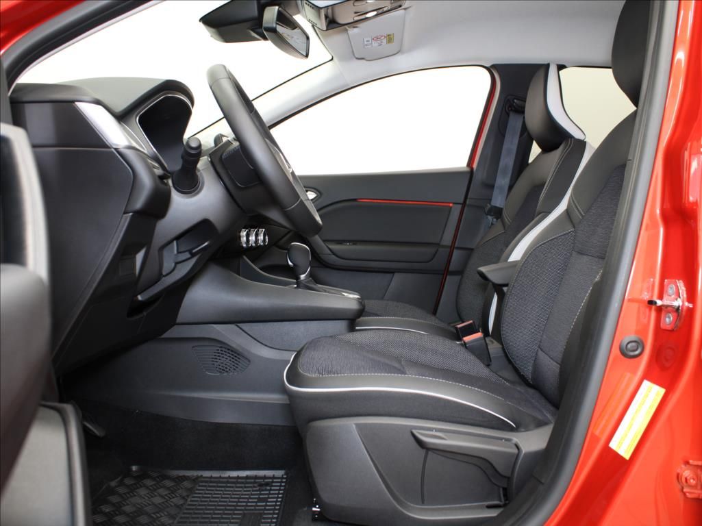 Renault Captur, 1,6 E-Tech 160k.Plug-IN 17tkm! - fotka 6